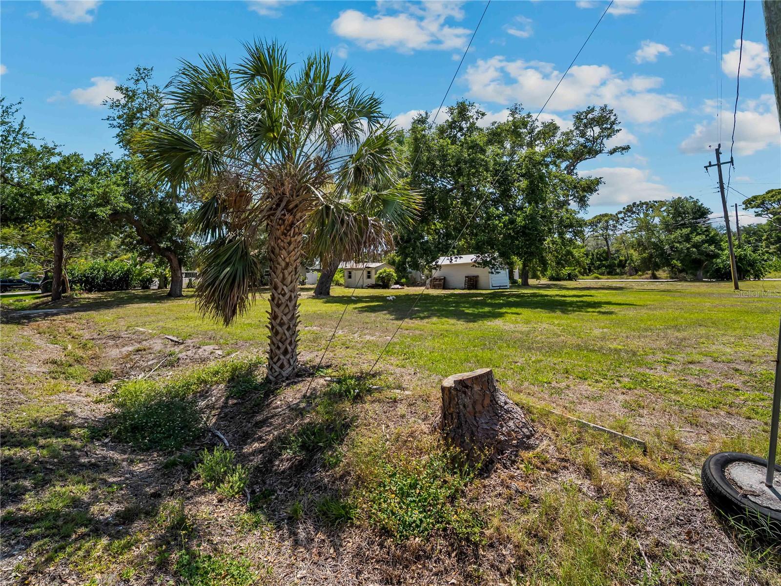 Dawn Dr Property Photo 15