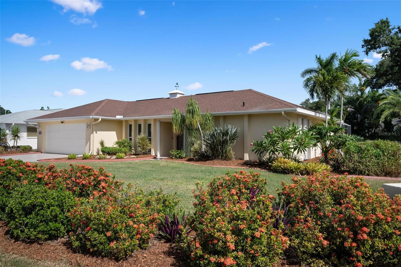 1011 Pine Forest Ct Property Photo 1