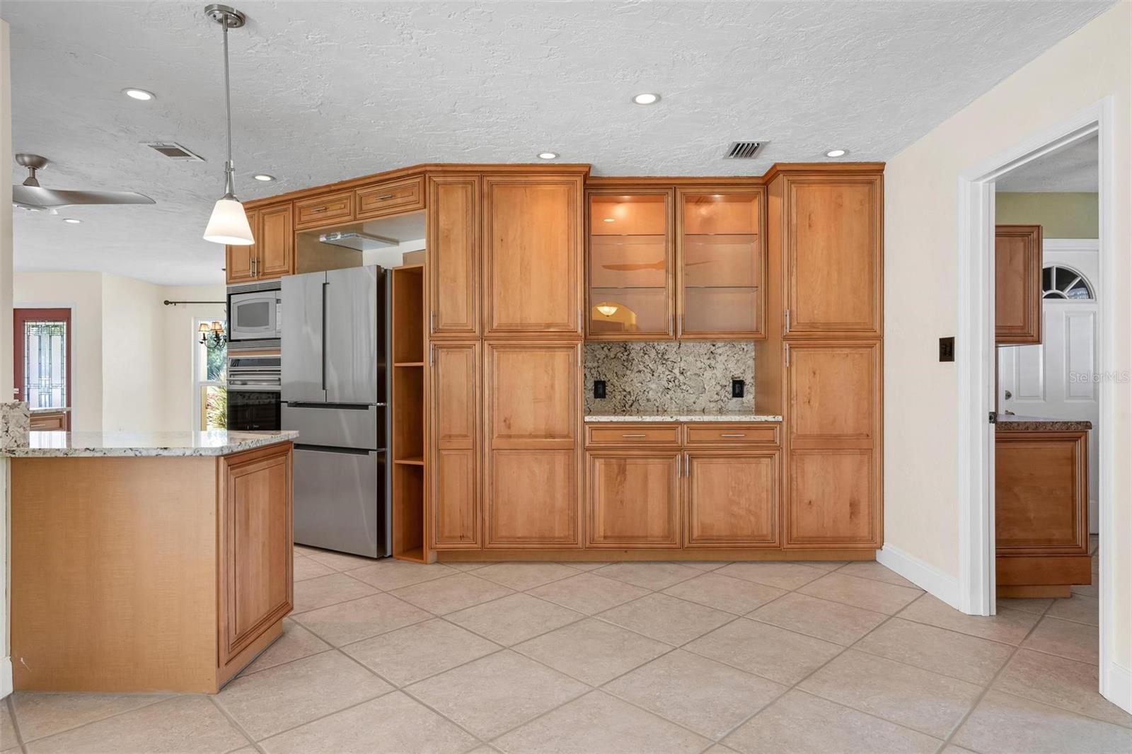 1011 Pine Forest Ct Property Photo 16