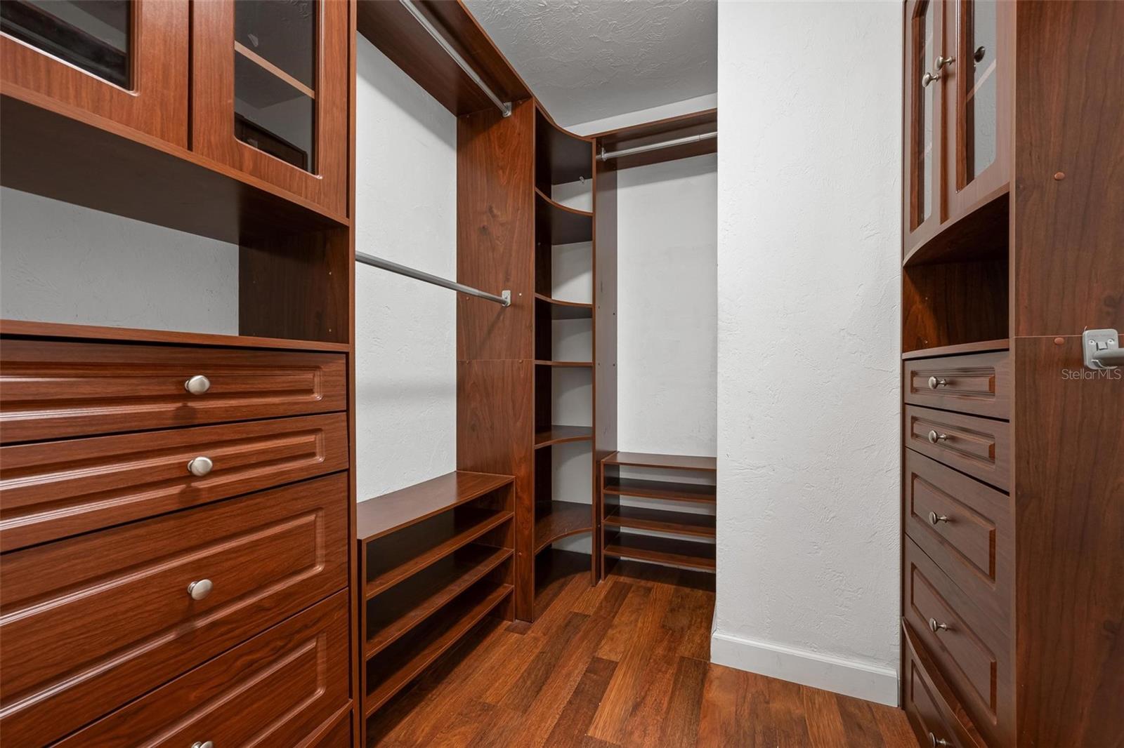 1011 Pine Forest Ct Property Photo 26