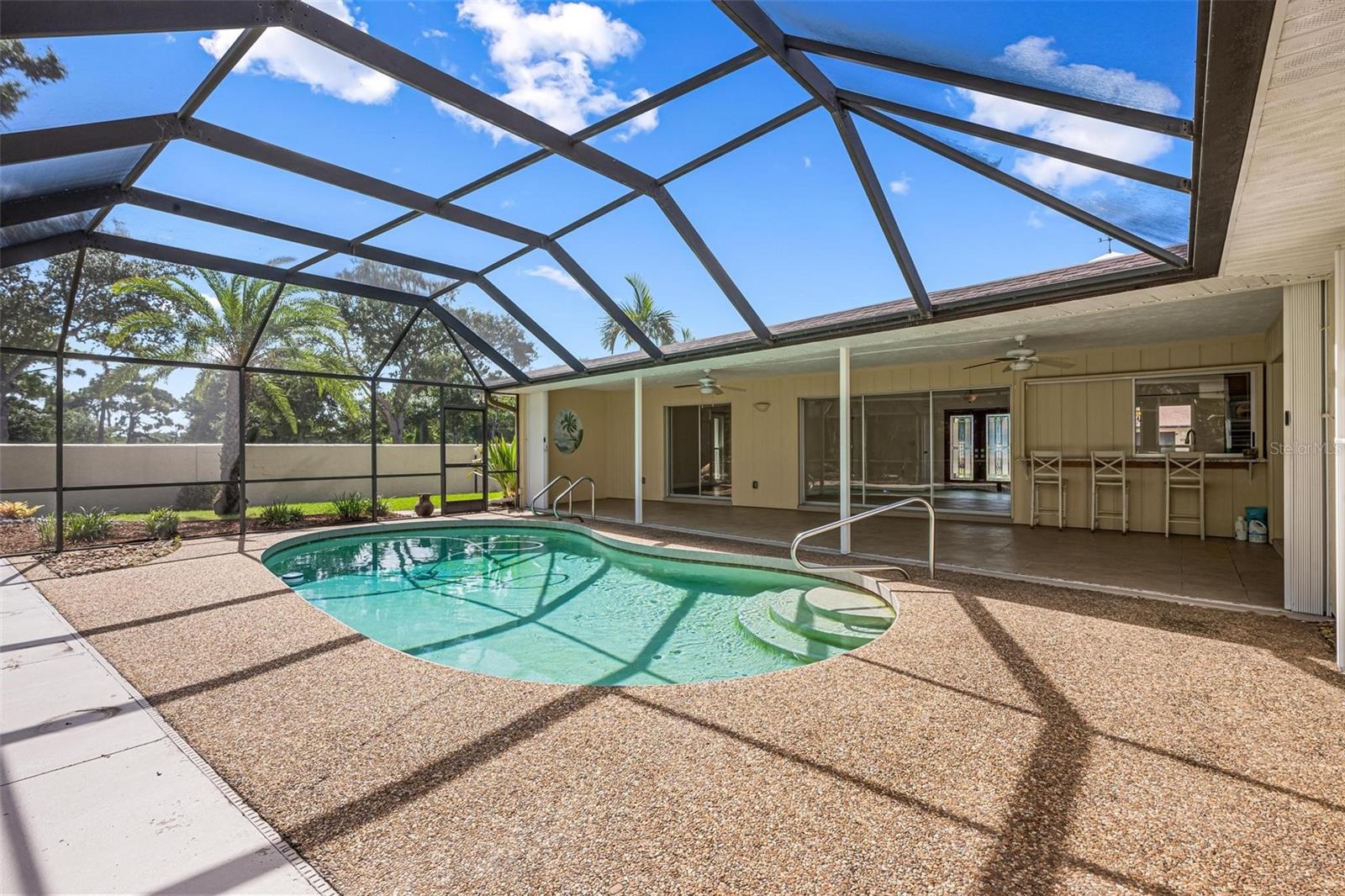 1011 Pine Forest Ct Property Photo 40