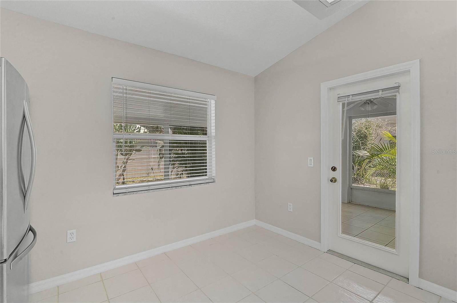 732 Nectar Rd Property Photo 9