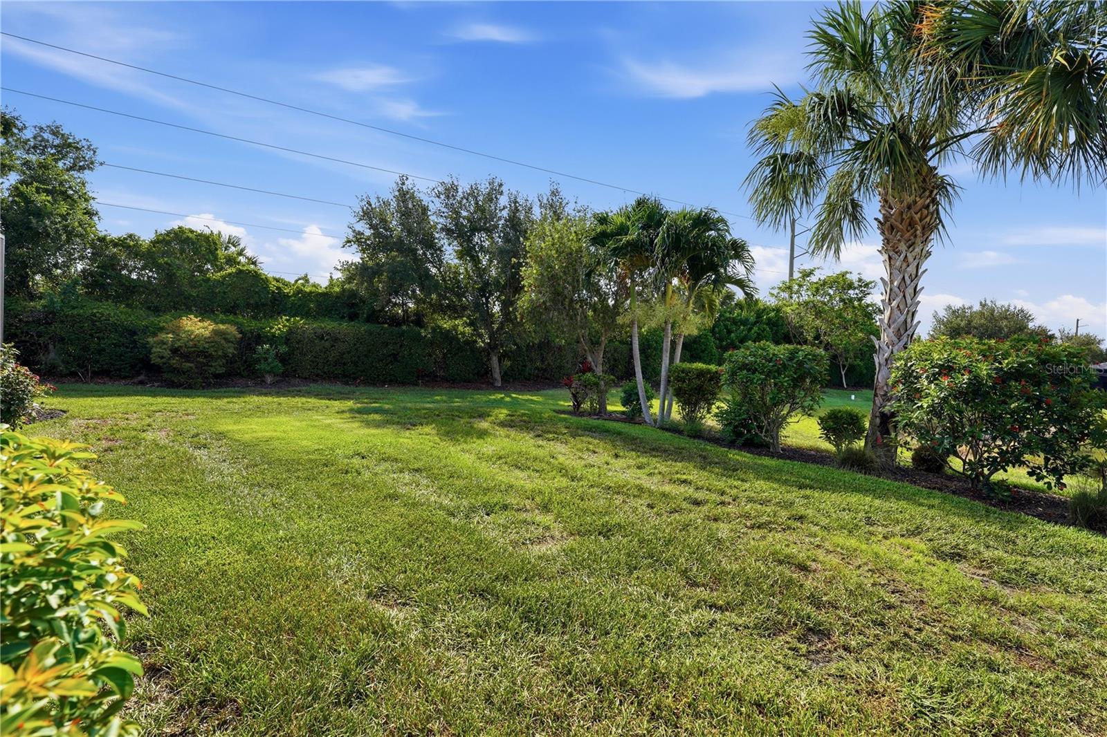 13920 Karina St Property Photo 28