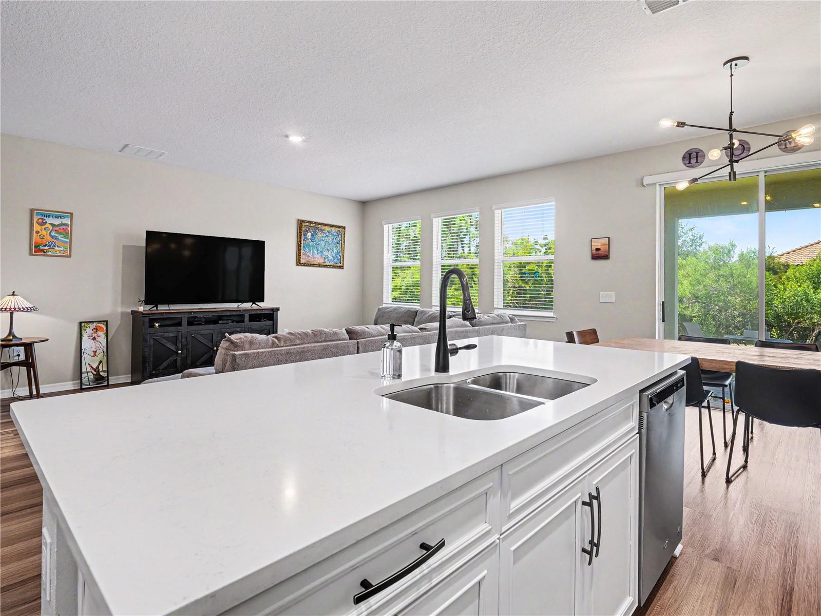293 Daylily Blvd Property Photo 10