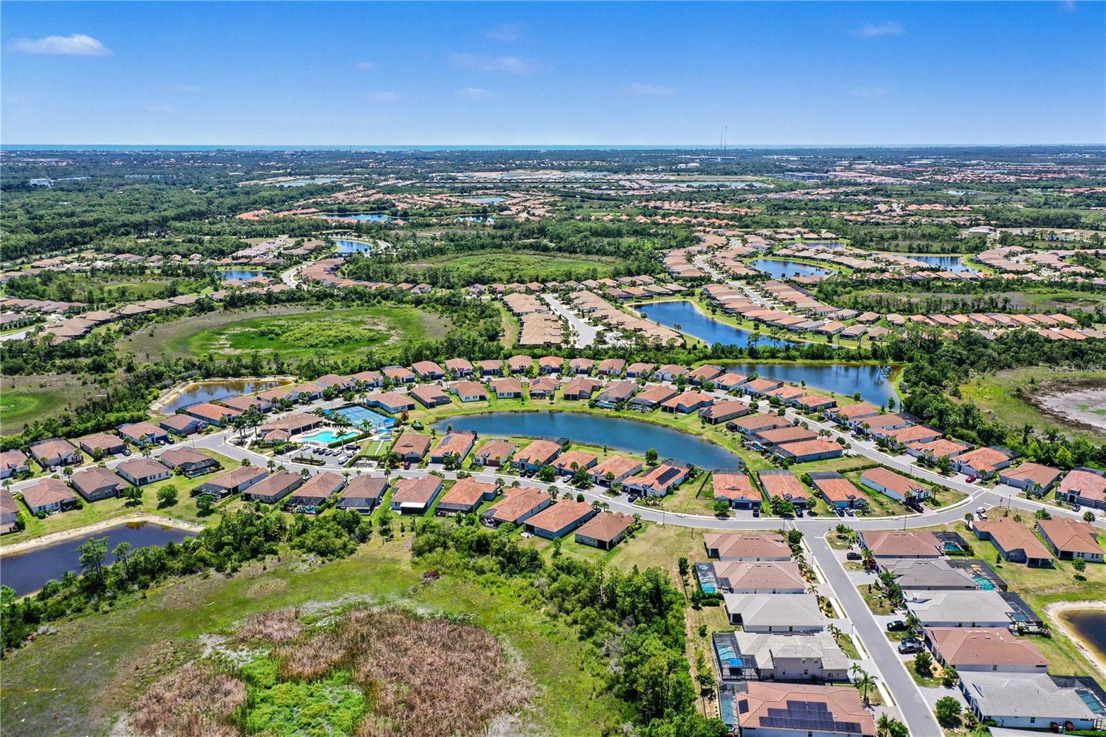 293 Daylily Blvd Property Photo 43