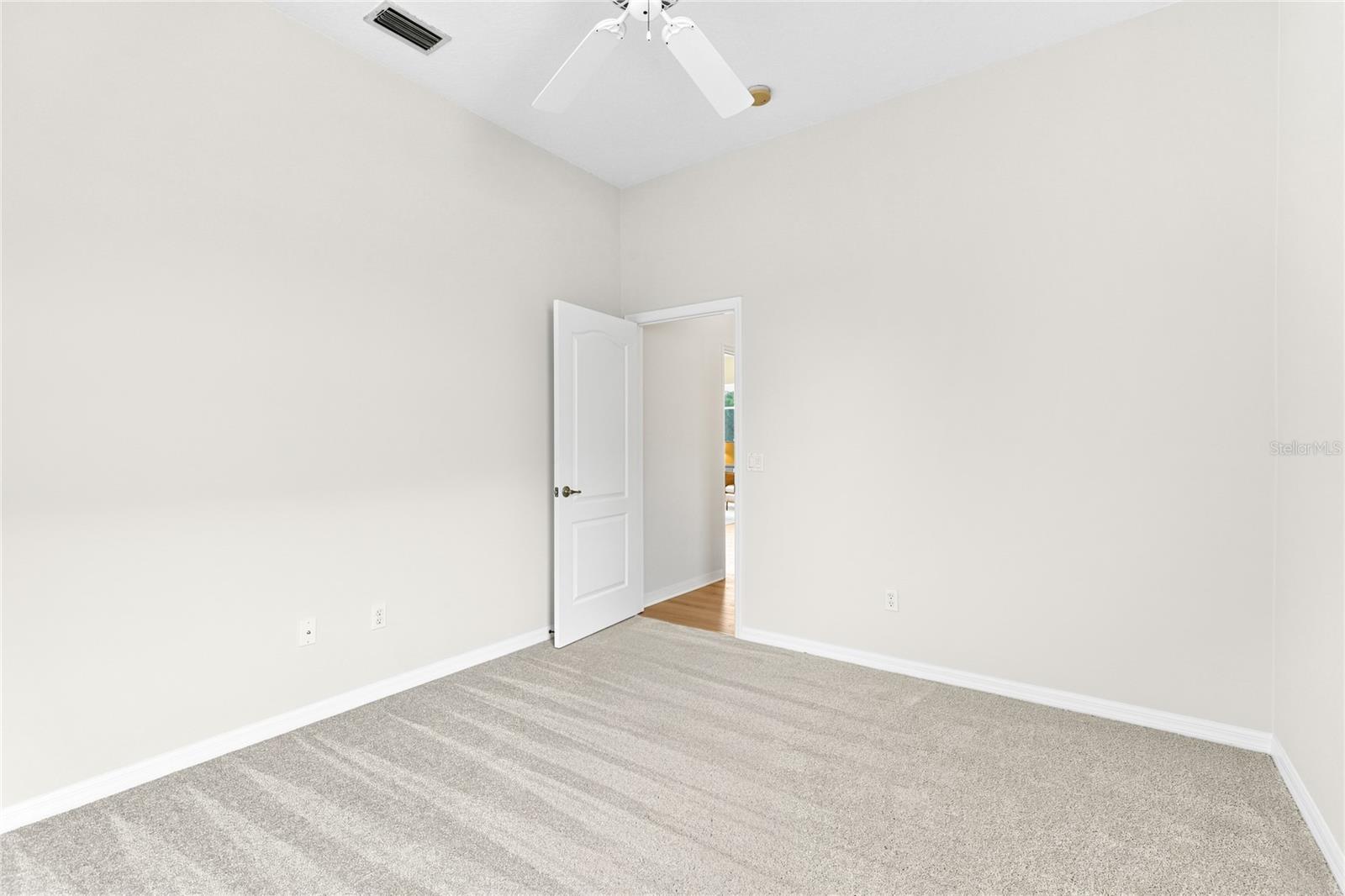 6718 Willow Pond Ln Property Photo 26