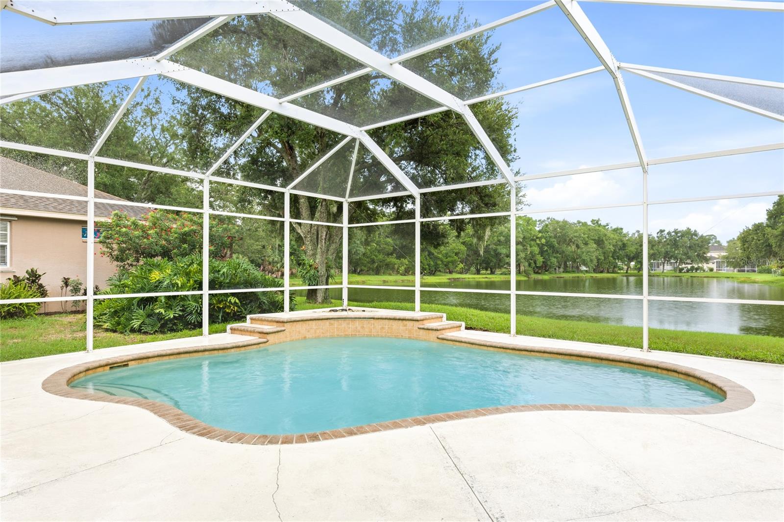 6718 Willow Pond Ln Property Photo 32