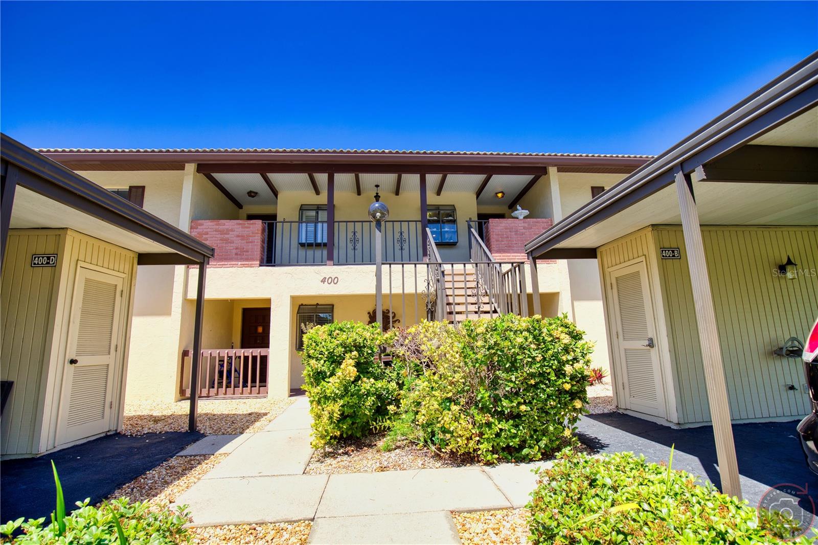 400 Mission Trl E #b Property Photo 1