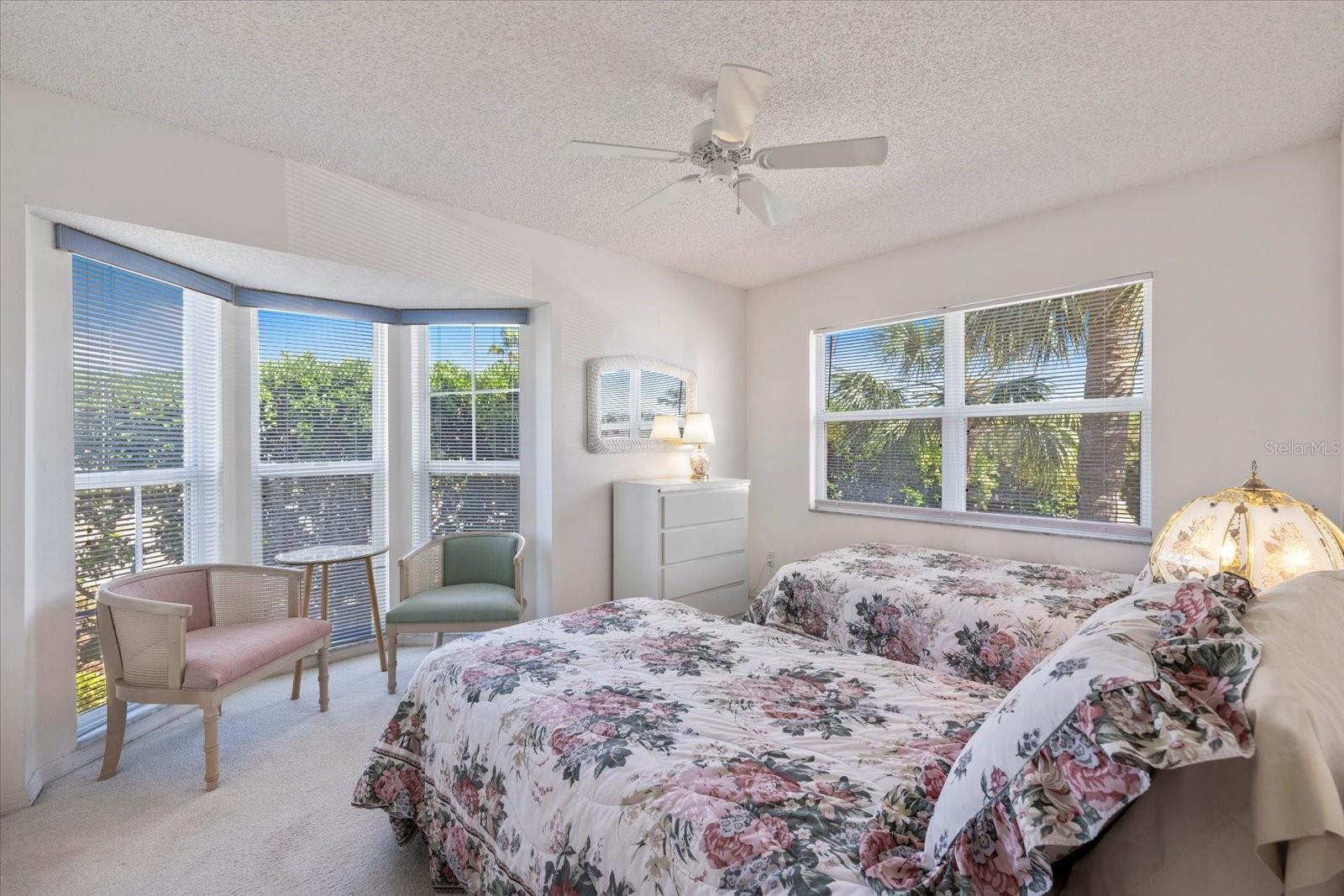 841 Waterside Dr #206 Property Photo 29