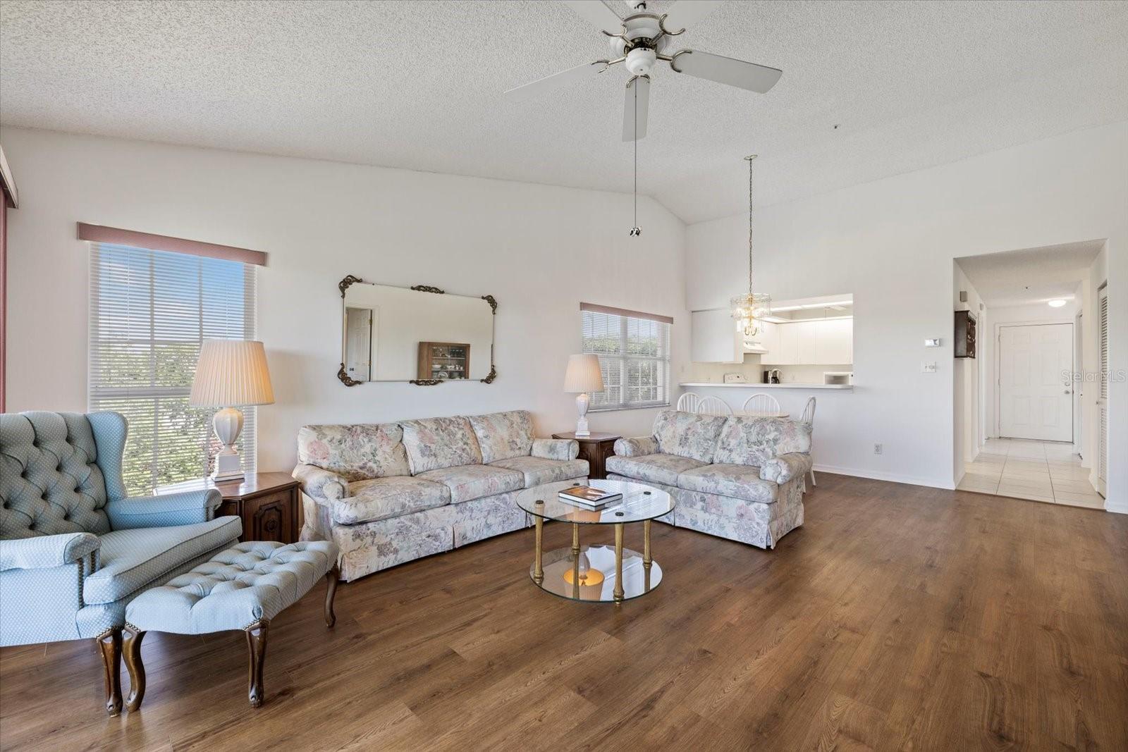 841 Waterside Dr #206 Property Photo 31