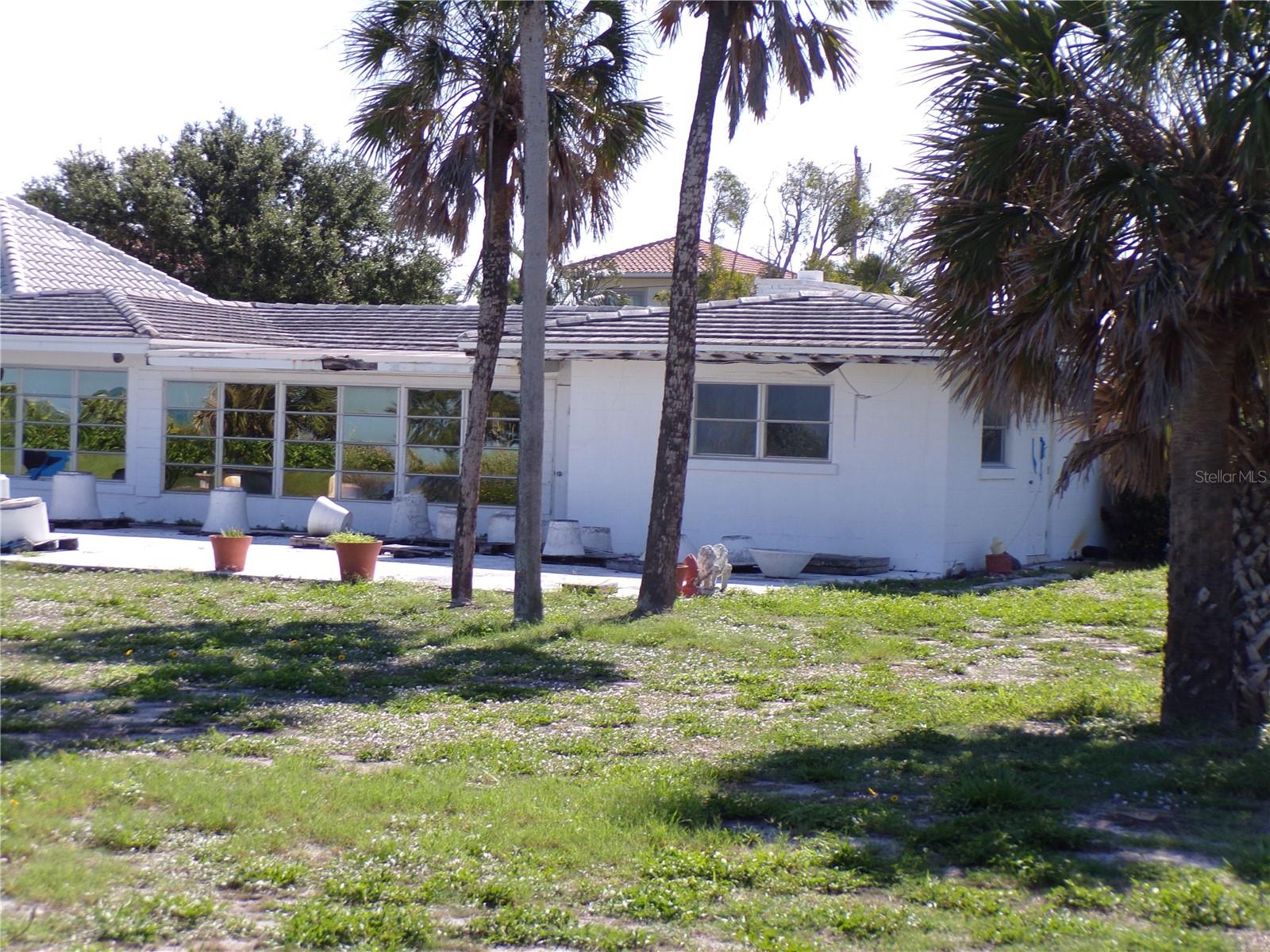 1124 Sunset Dr Property Photo 23