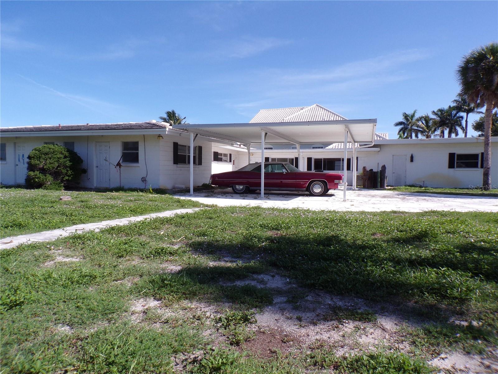 1124 Sunset Dr Property Photo 31