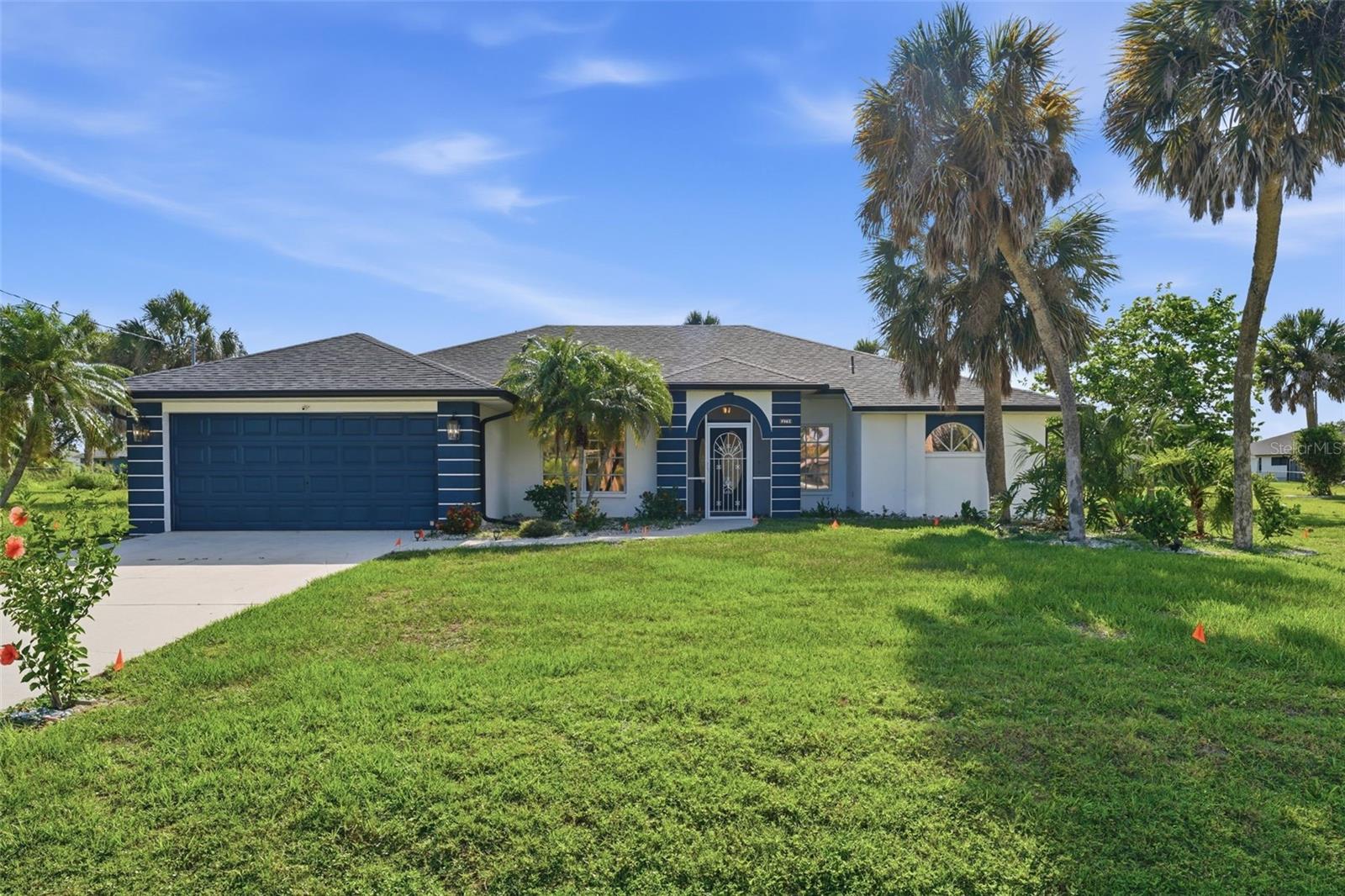 275 Rotonda Blvd N Property Photo 1