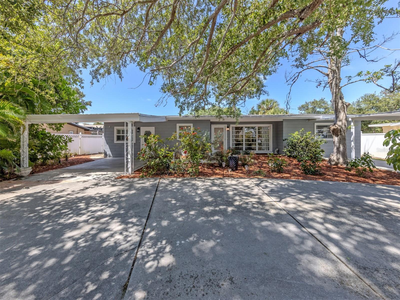 814 Guild Dr Property Photo 2
