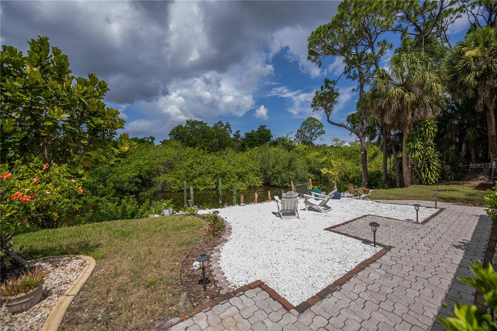 2199 Bendway Dr Property Photo 40