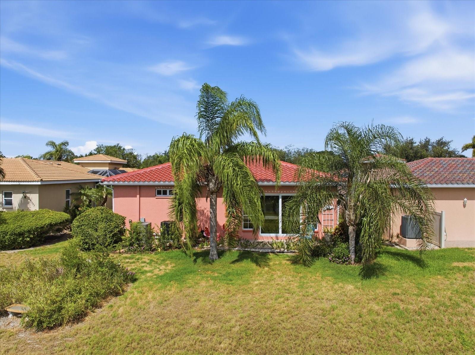 210 Rio Terra Property Photo 3