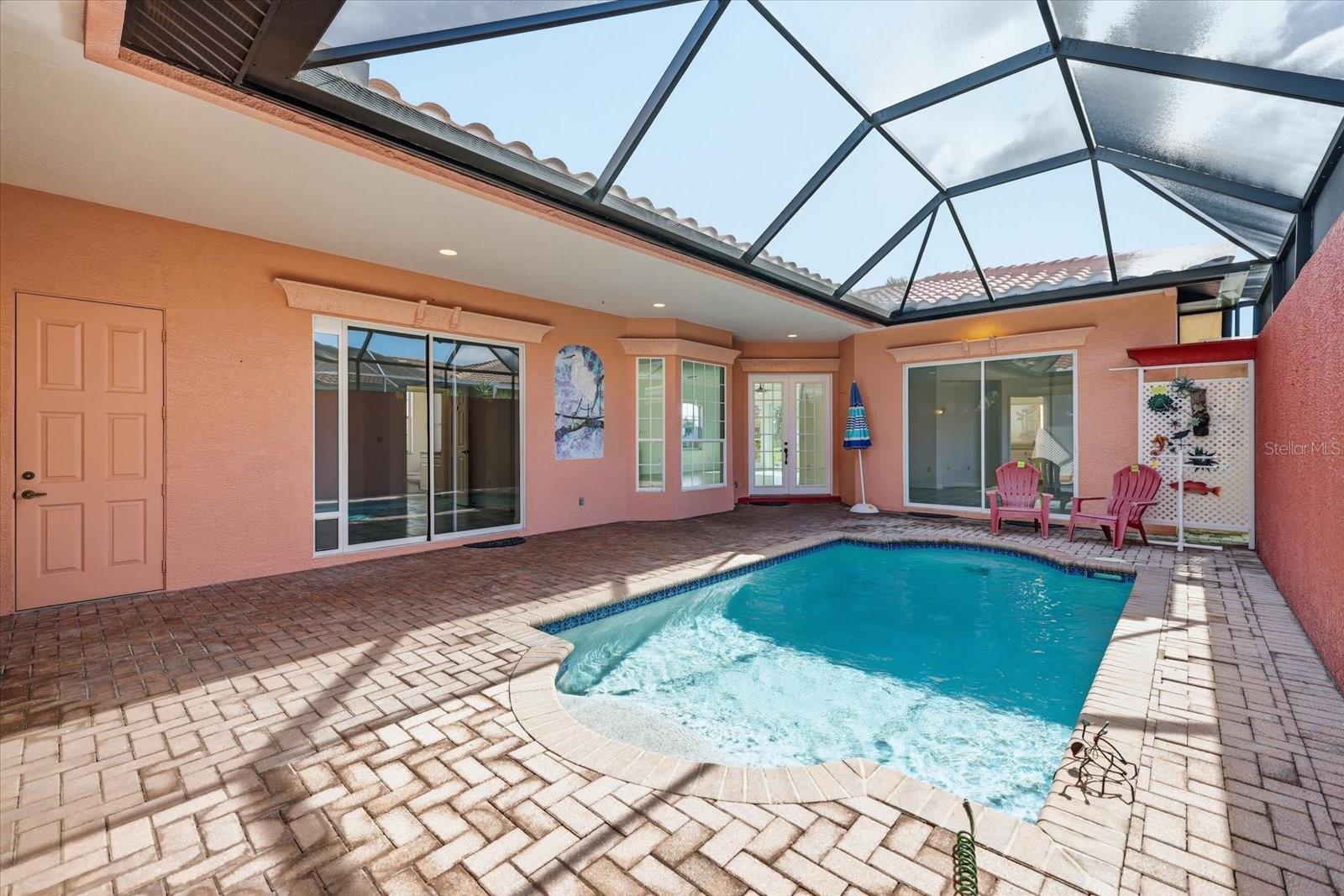 210 Rio Terra Property Photo 9