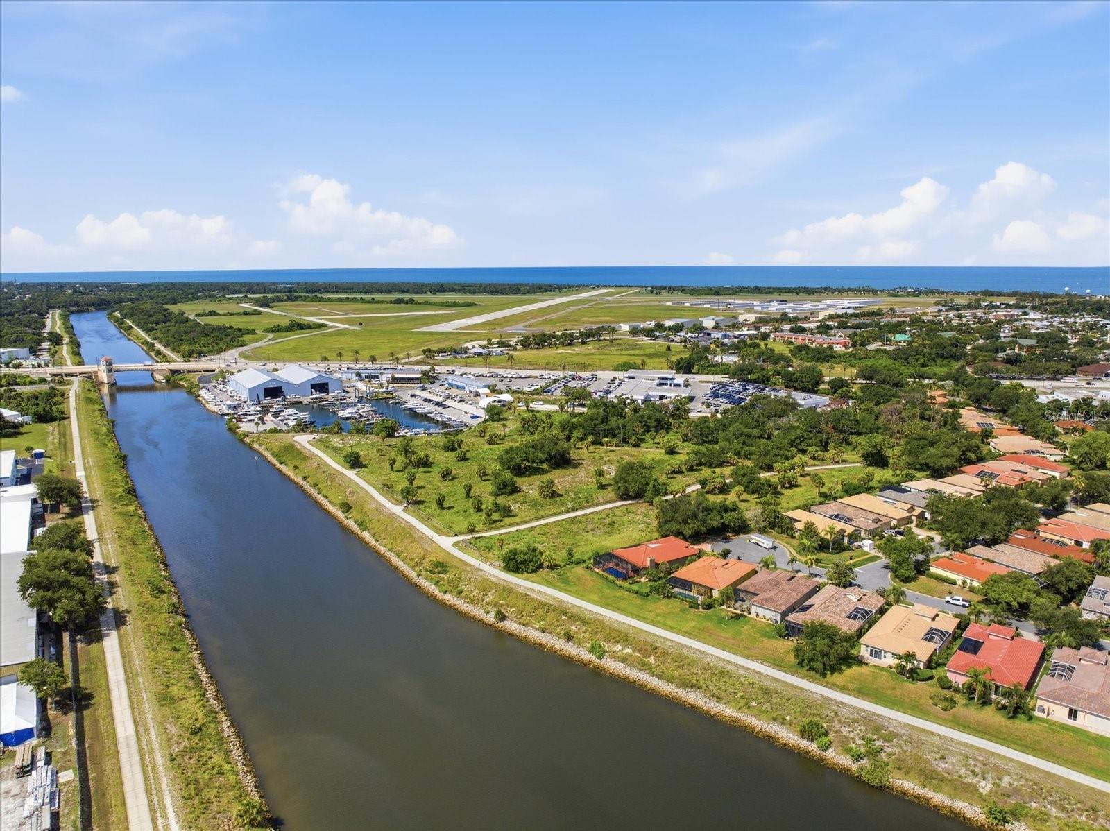 210 Rio Terra Property Photo 35