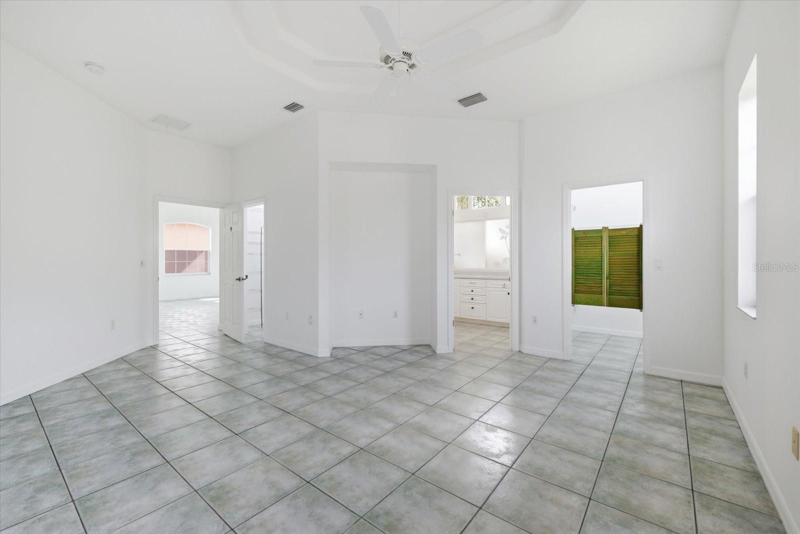210 Rio Terra Property Photo 53