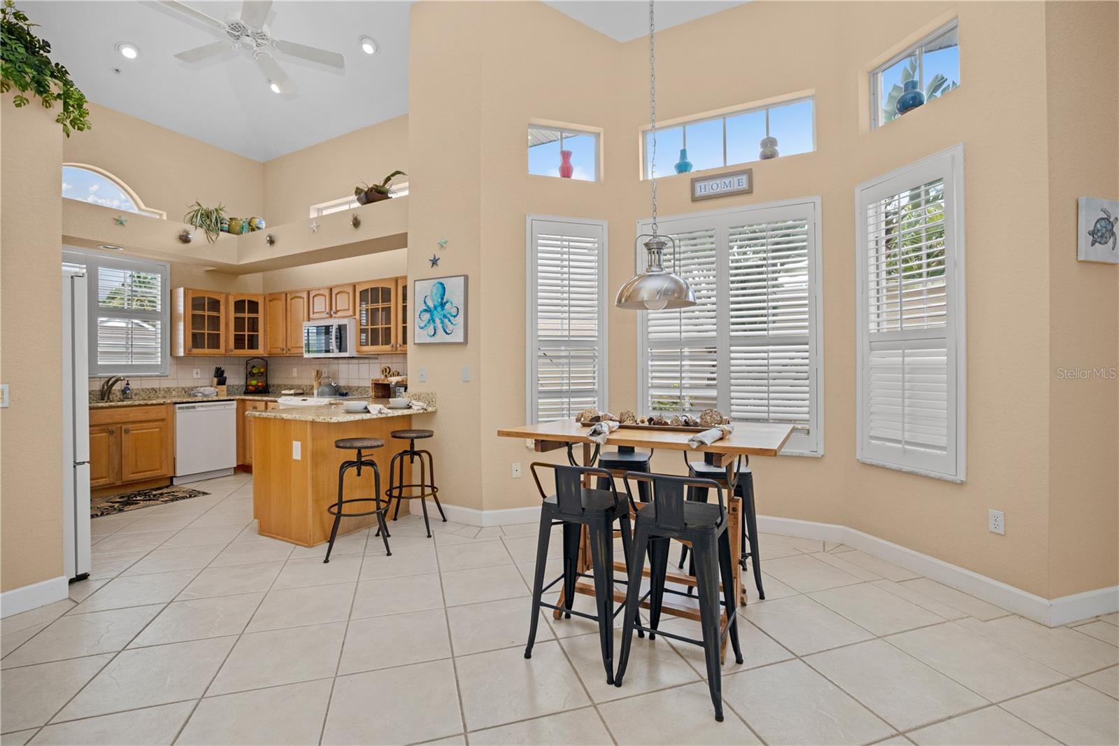 1217 Gorda Cay Ln Property Photo 20