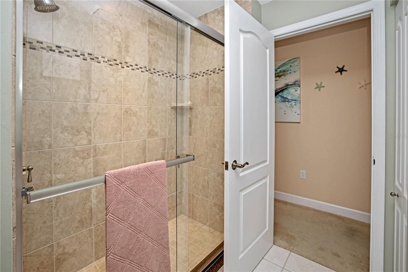 1217 Gorda Cay Ln Property Photo 34