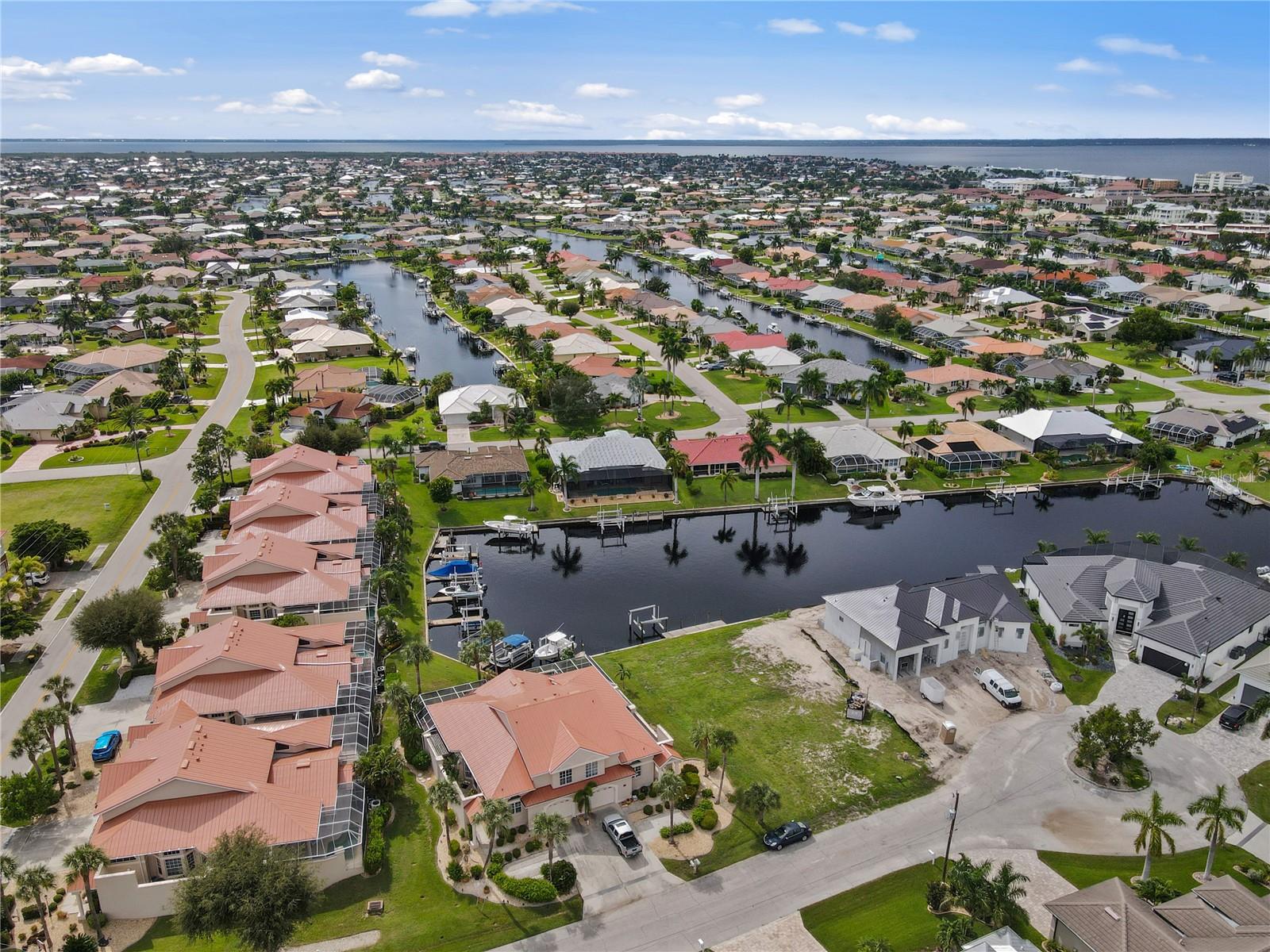 1217 Gorda Cay Ln Property Photo 41