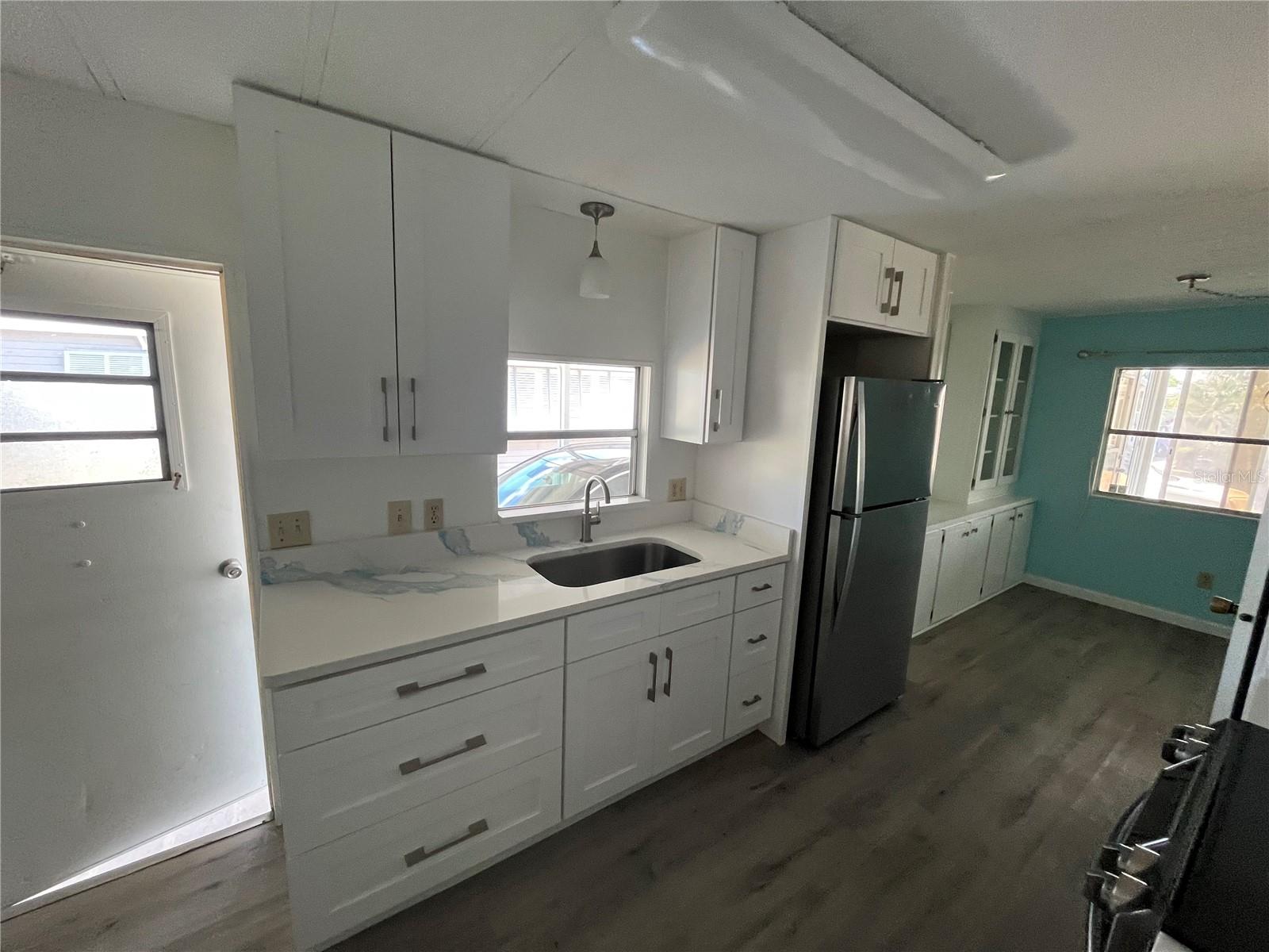 891 Grado Dr Property Photo 8
