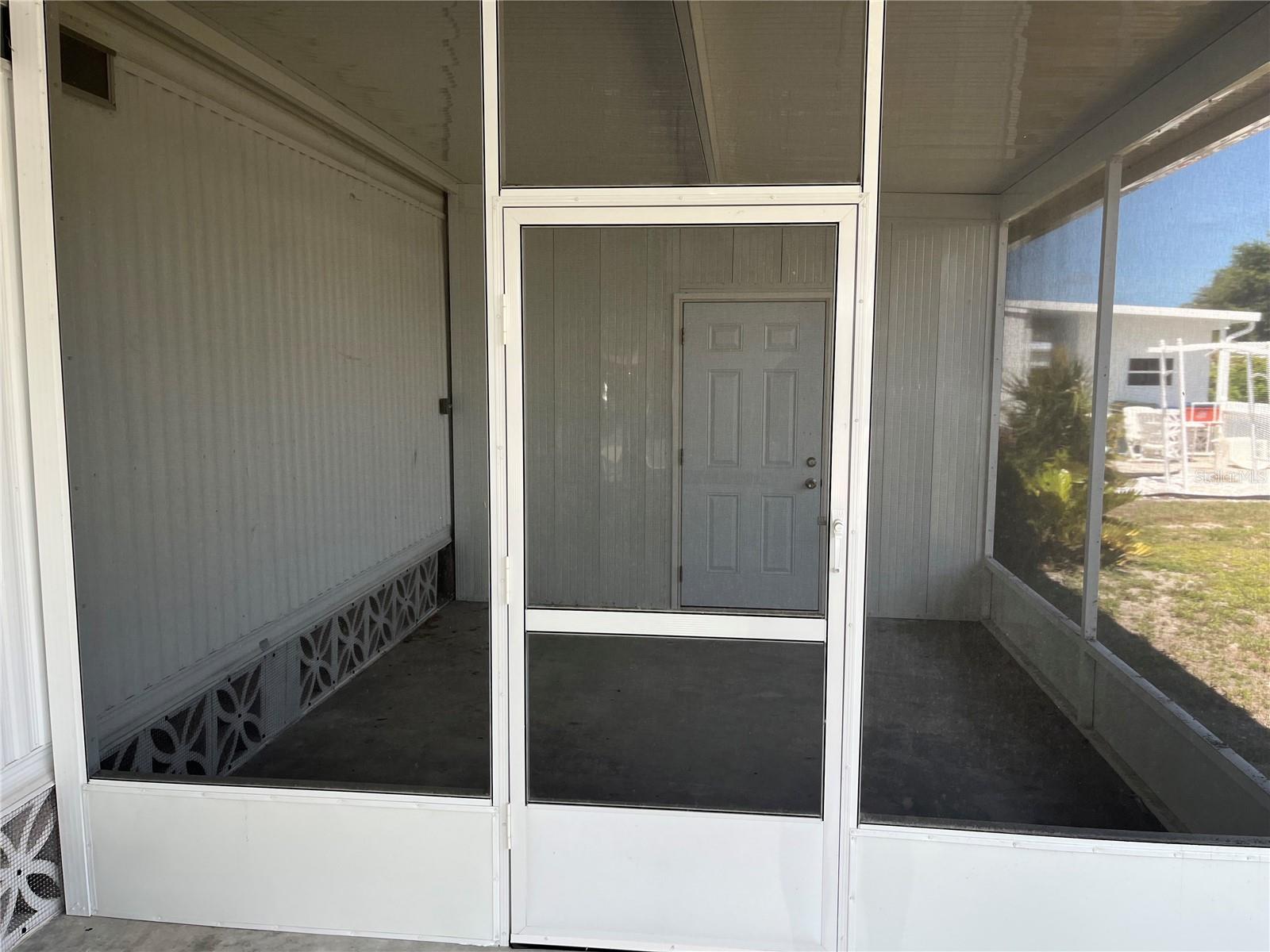 891 Grado Dr Property Photo 25