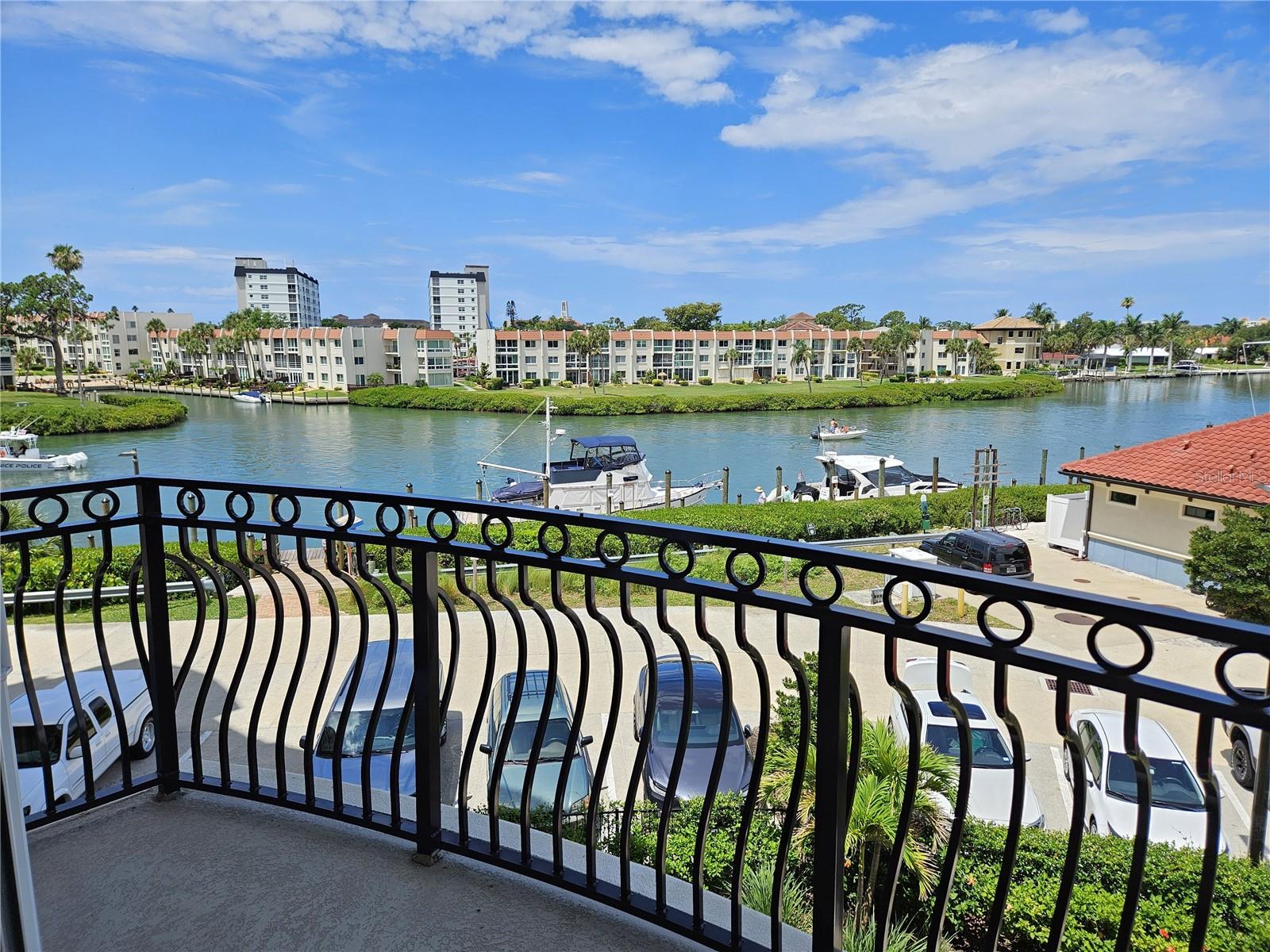 503 Tamiami Trl N #301 Property Photo 14