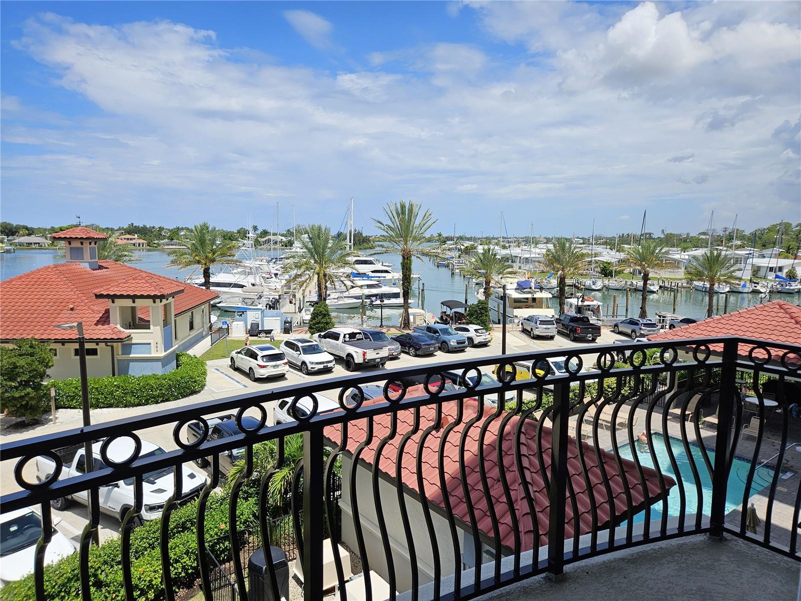 503 Tamiami Trl N #301 Property Photo 15