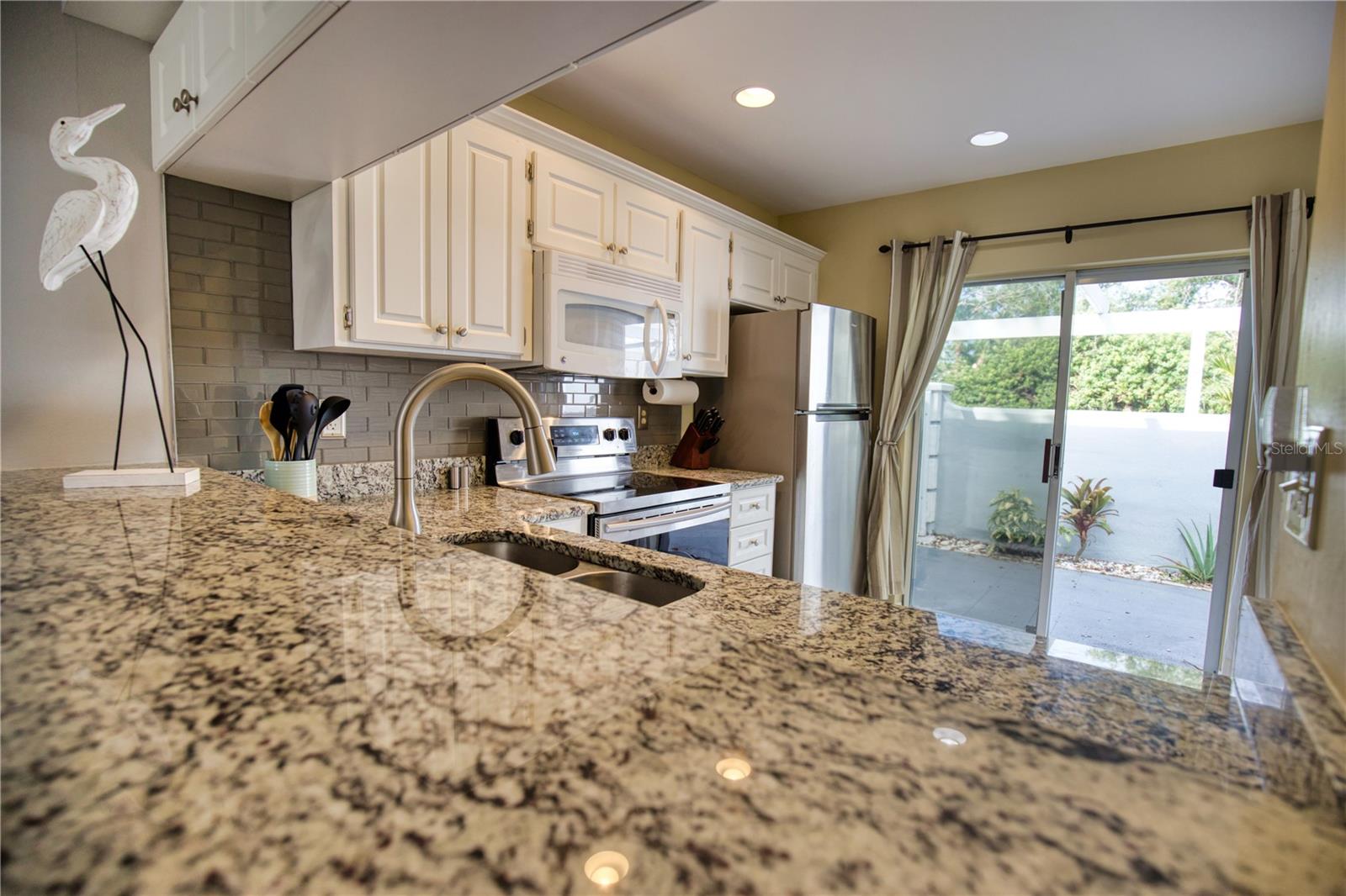 208 Cerromar Way S #26 Property Photo 20