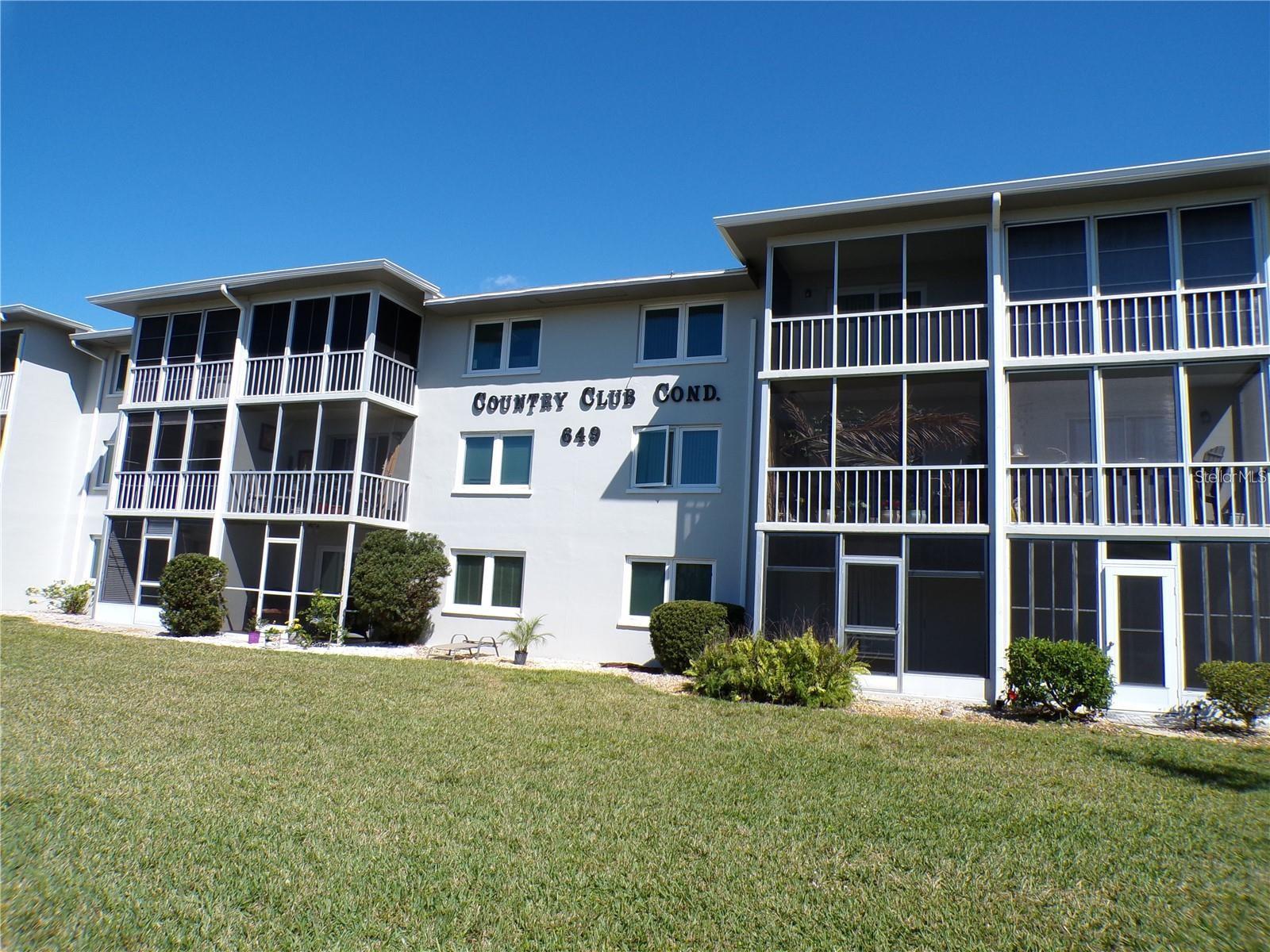 649 S TAMIAMI TRL S #304 Property Photo 1