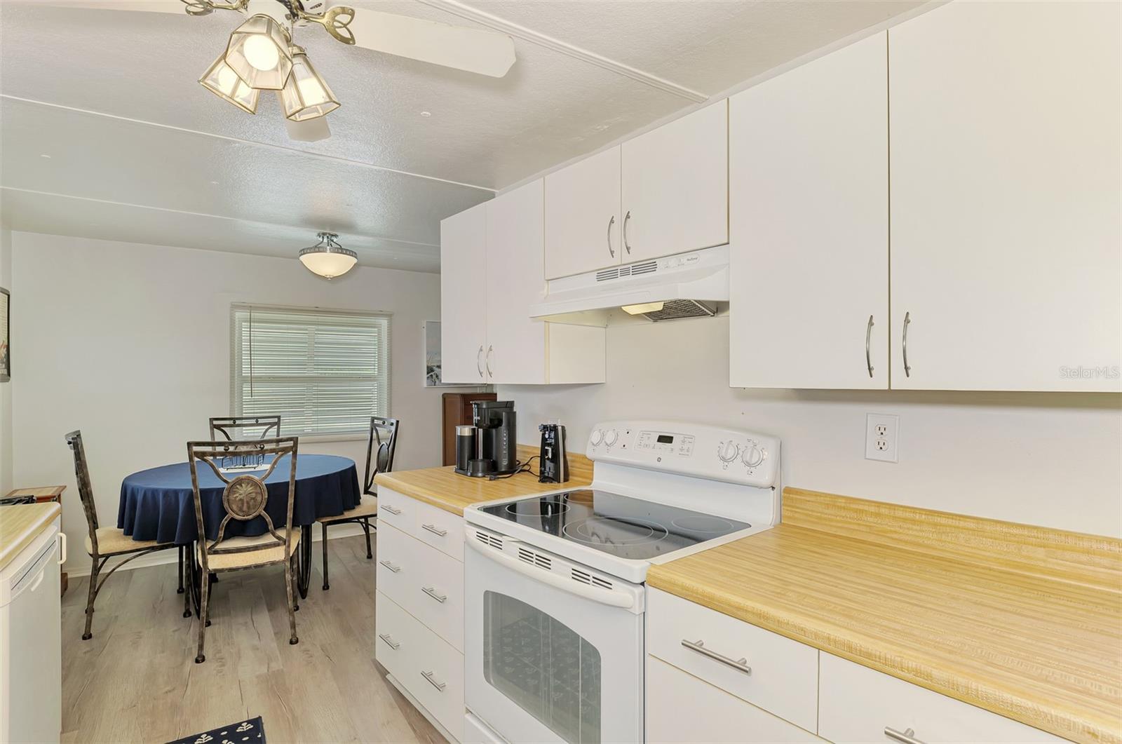 6639 Vista Ln Property Photo 11
