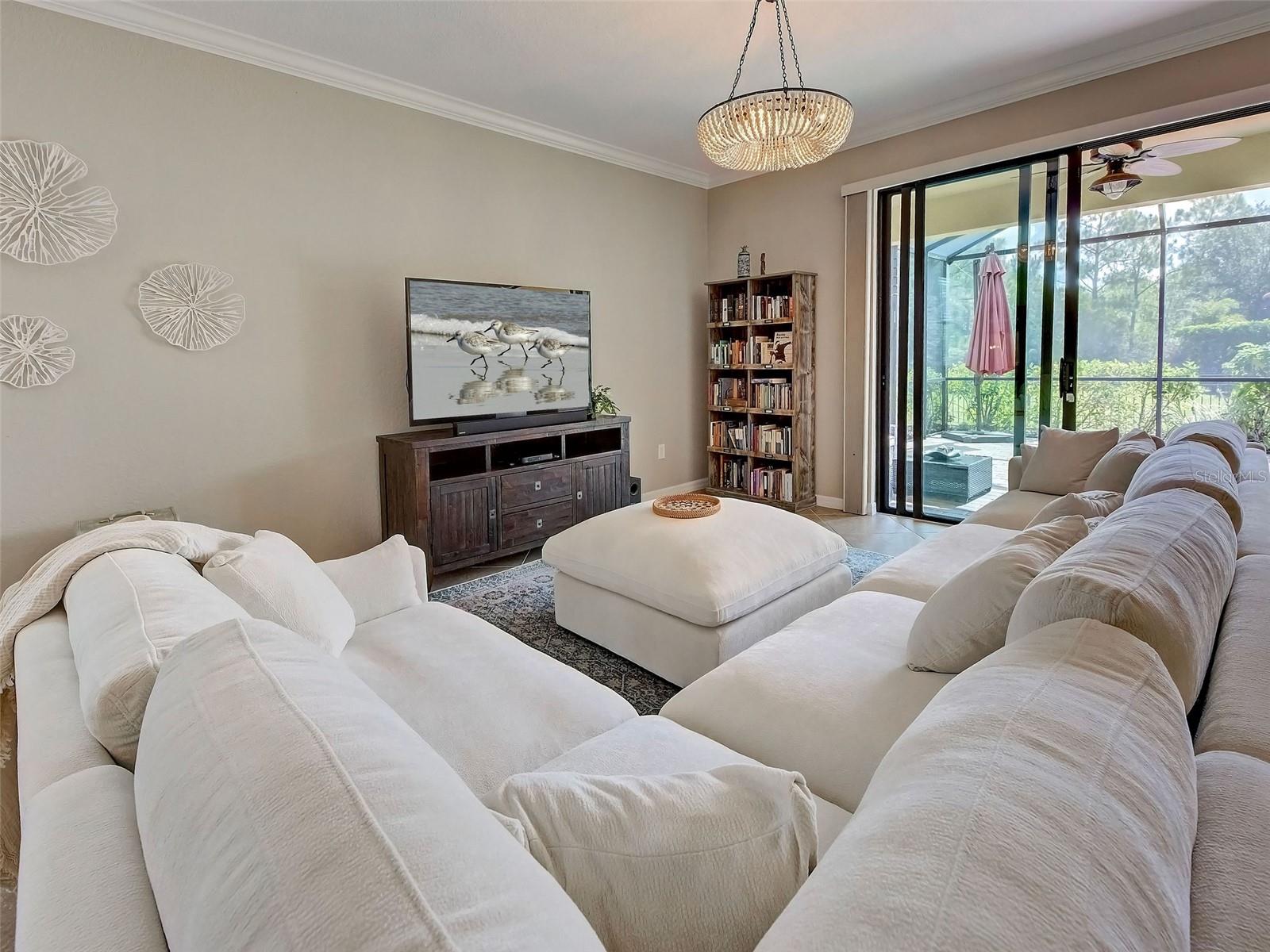 12390 Cinqueterre Dr Property Photo 31