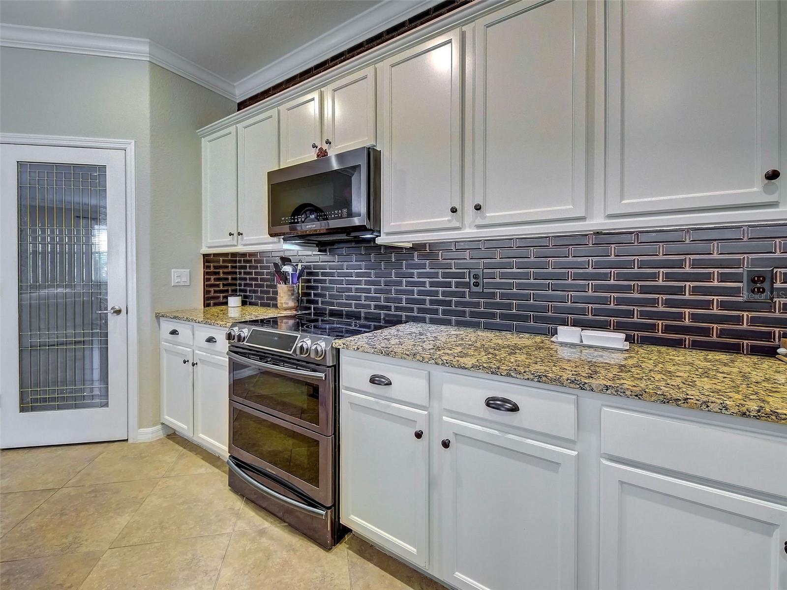 12390 Cinqueterre Dr Property Photo 42