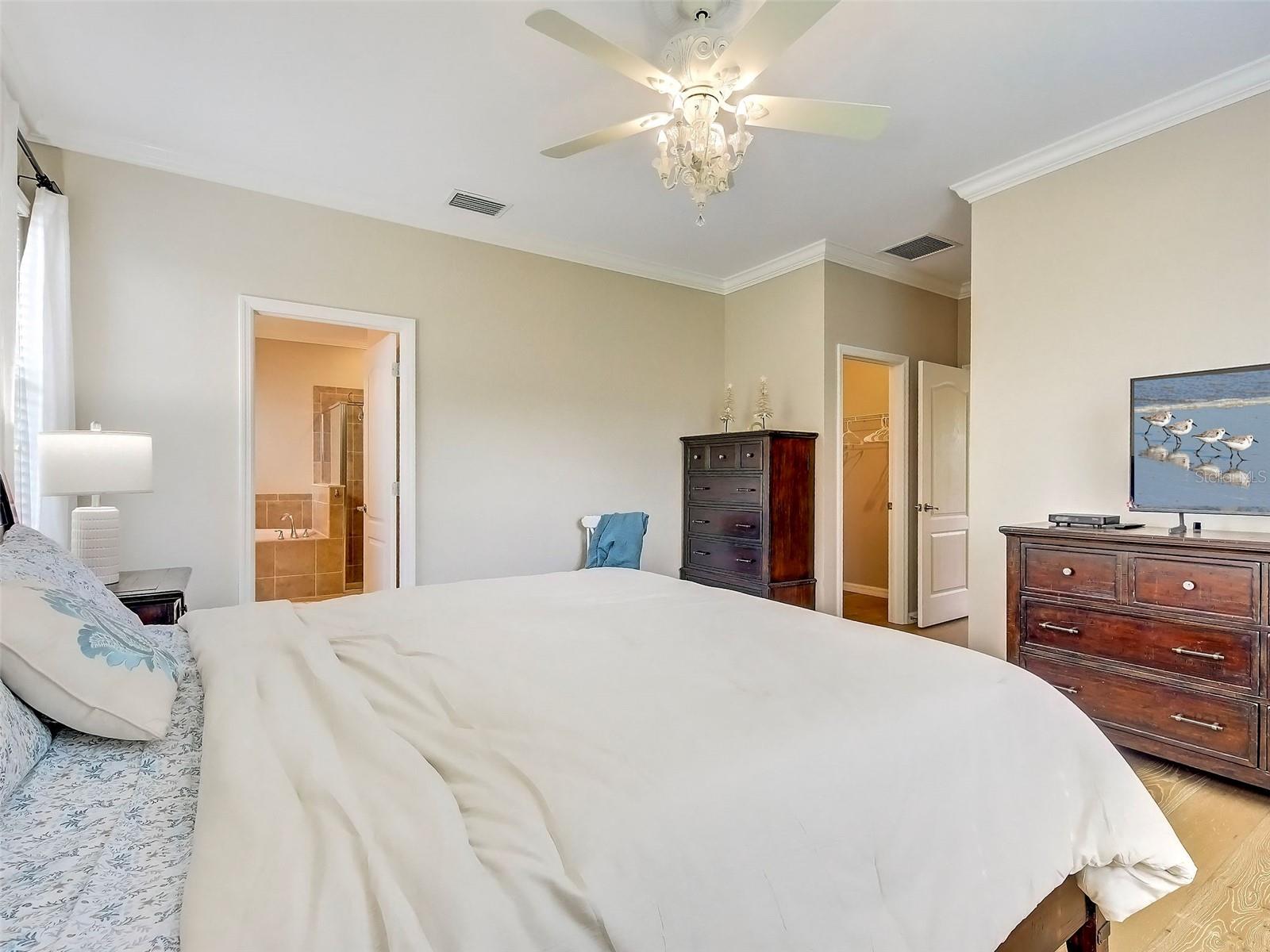 12390 Cinqueterre Dr Property Photo 47