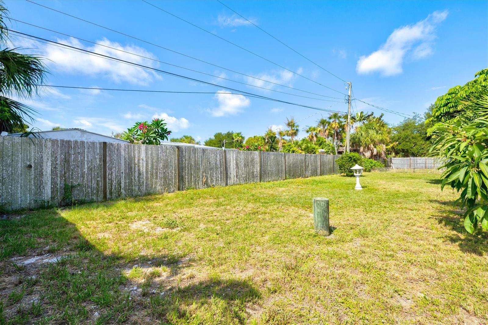 106 Aurora St E Property Photo 52