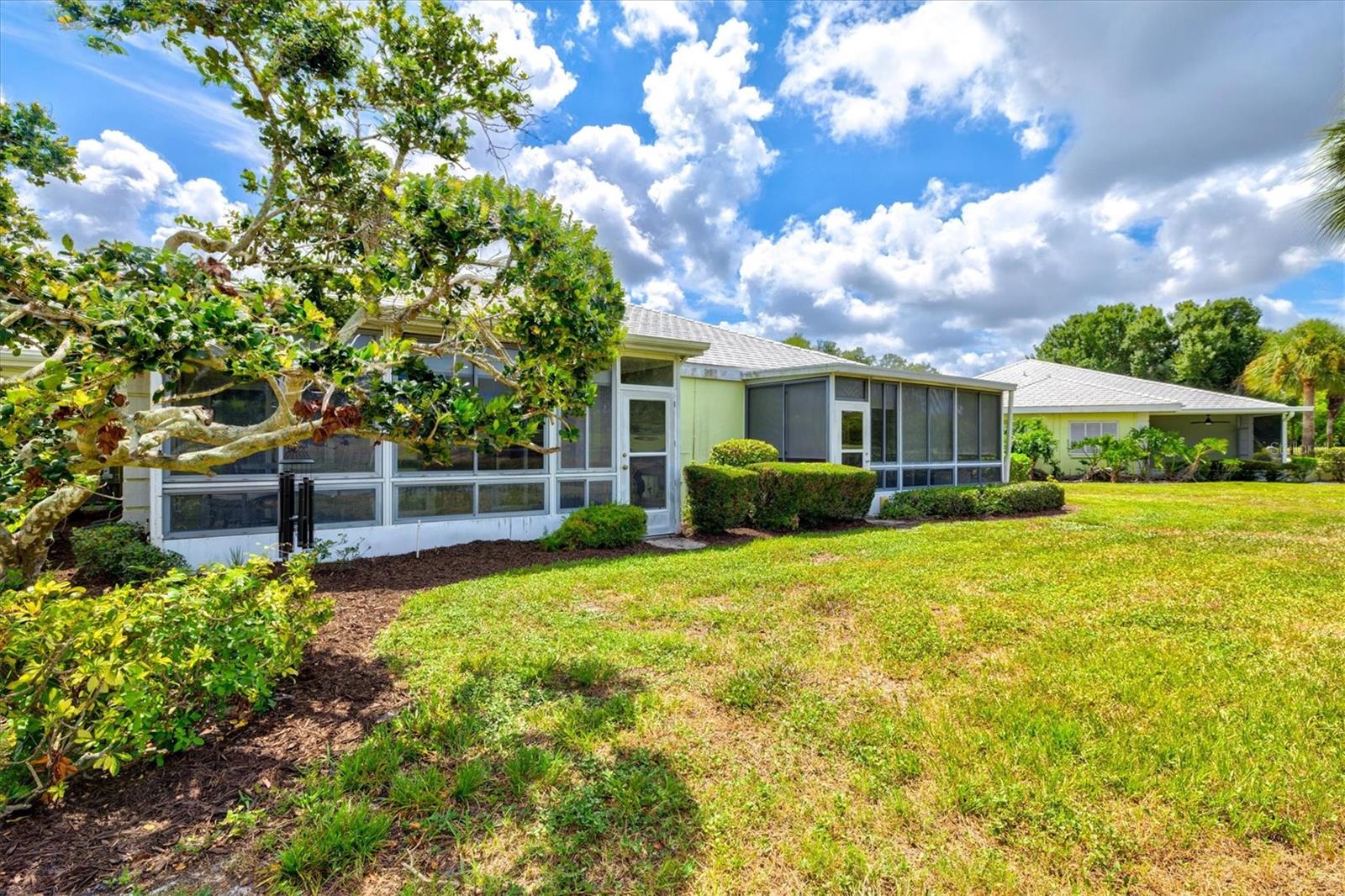 316 Wexford Ter #167 Property Photo 49
