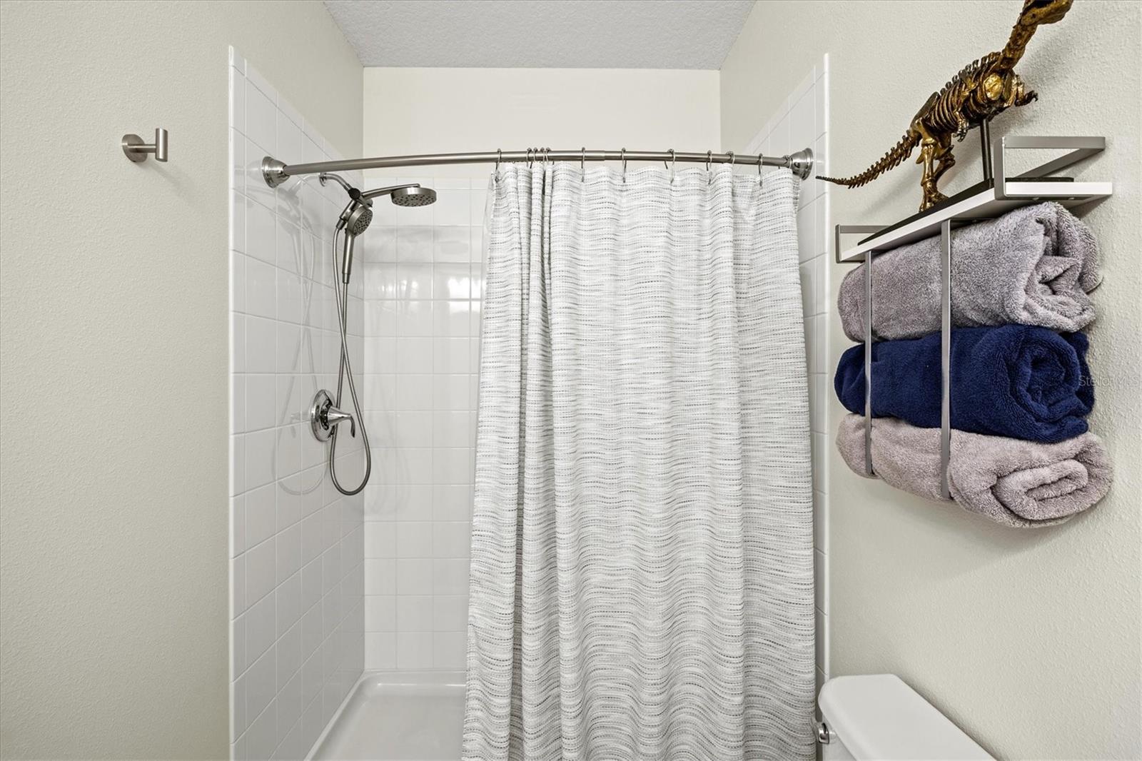 11909 Hunters Creek Rd Property Photo 52