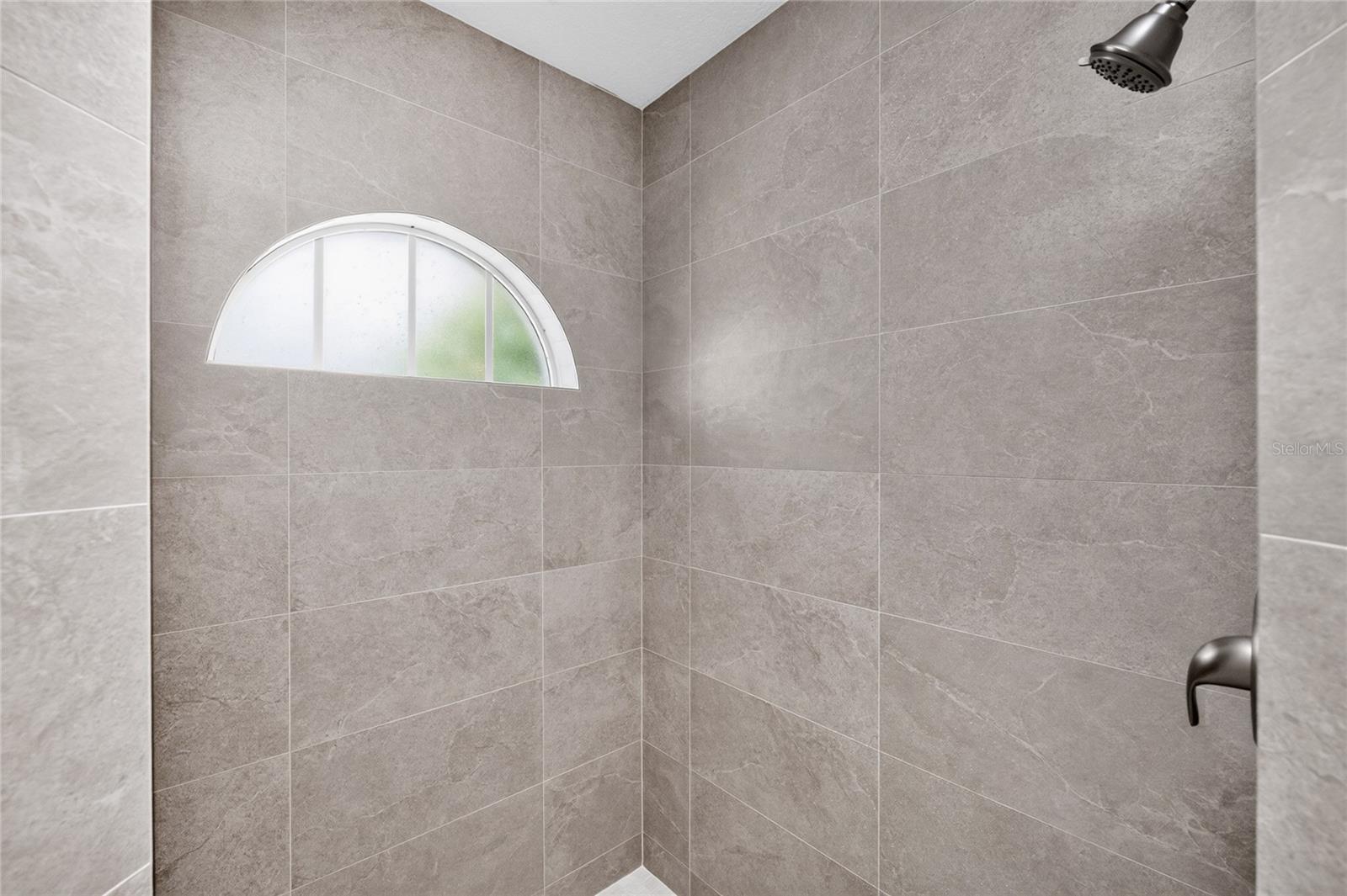1251 Harbor Town Way Property Photo 24
