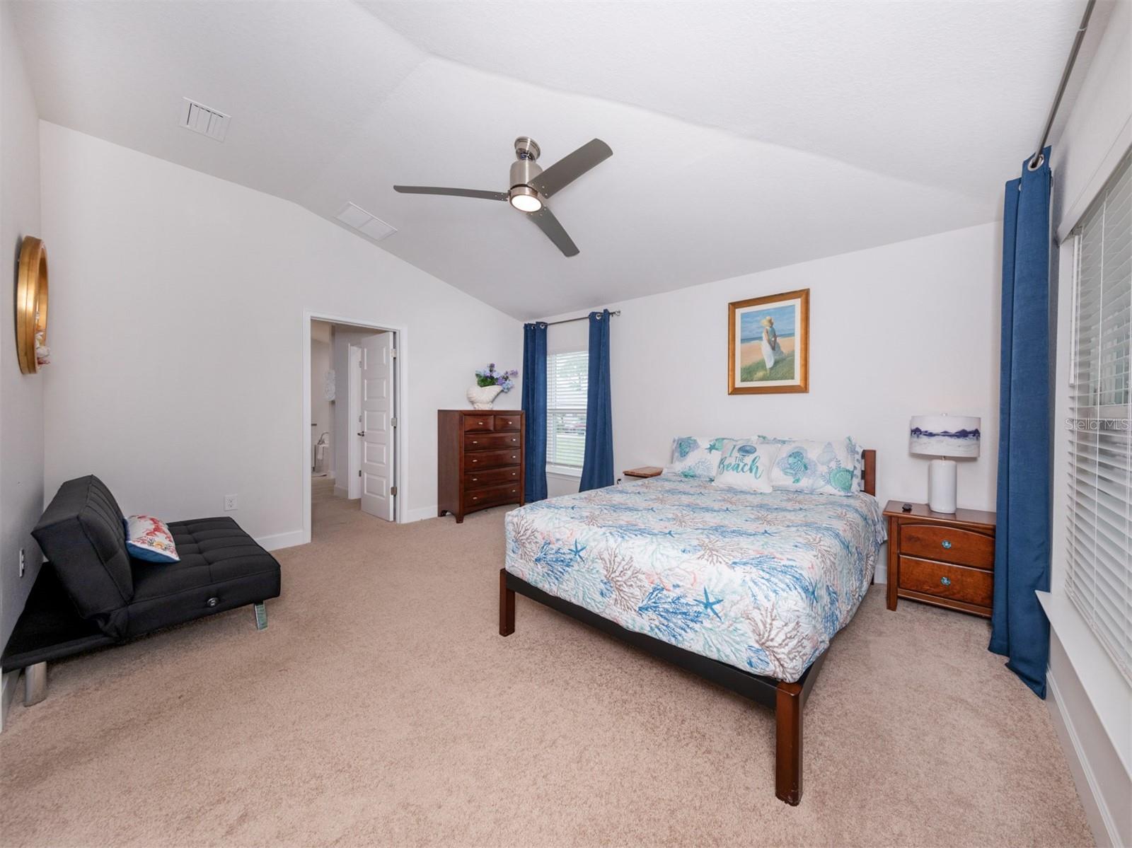 886 Euclid Rd Property Photo 20