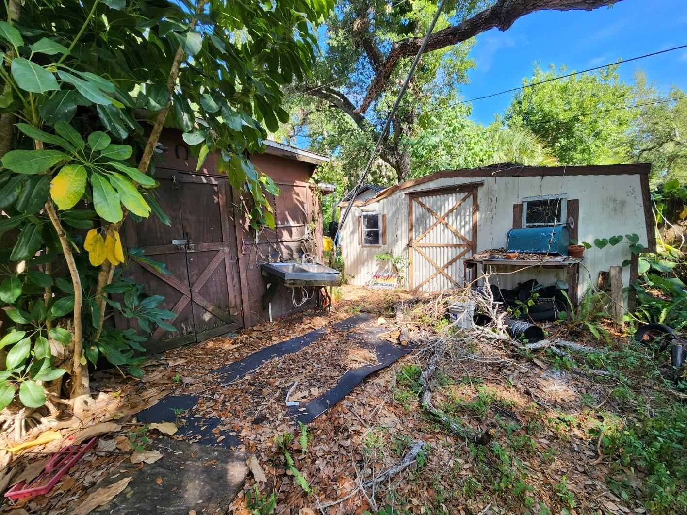 Shamrock Dr Property Photo 9
