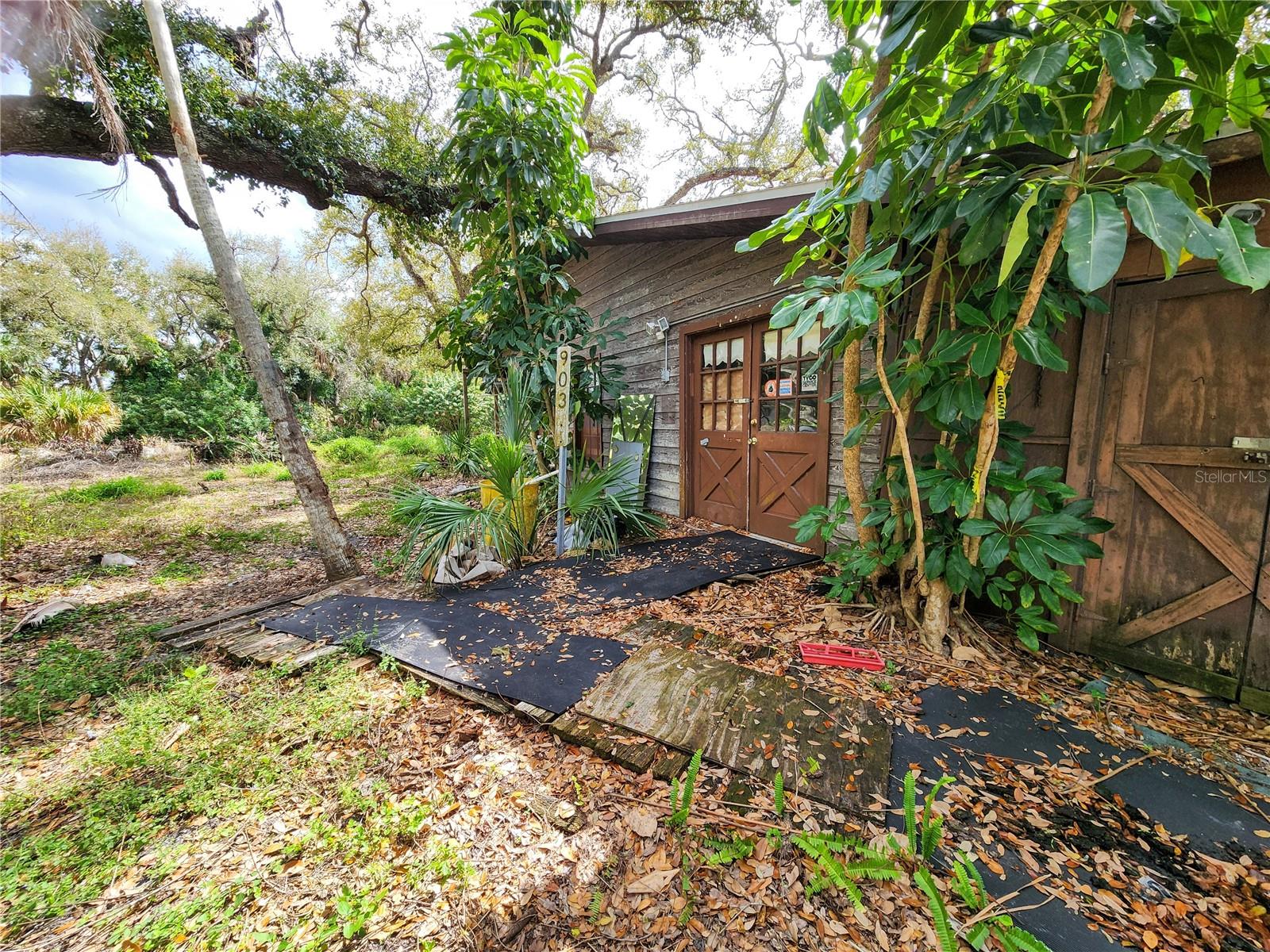 Shamrock Dr Property Photo 25