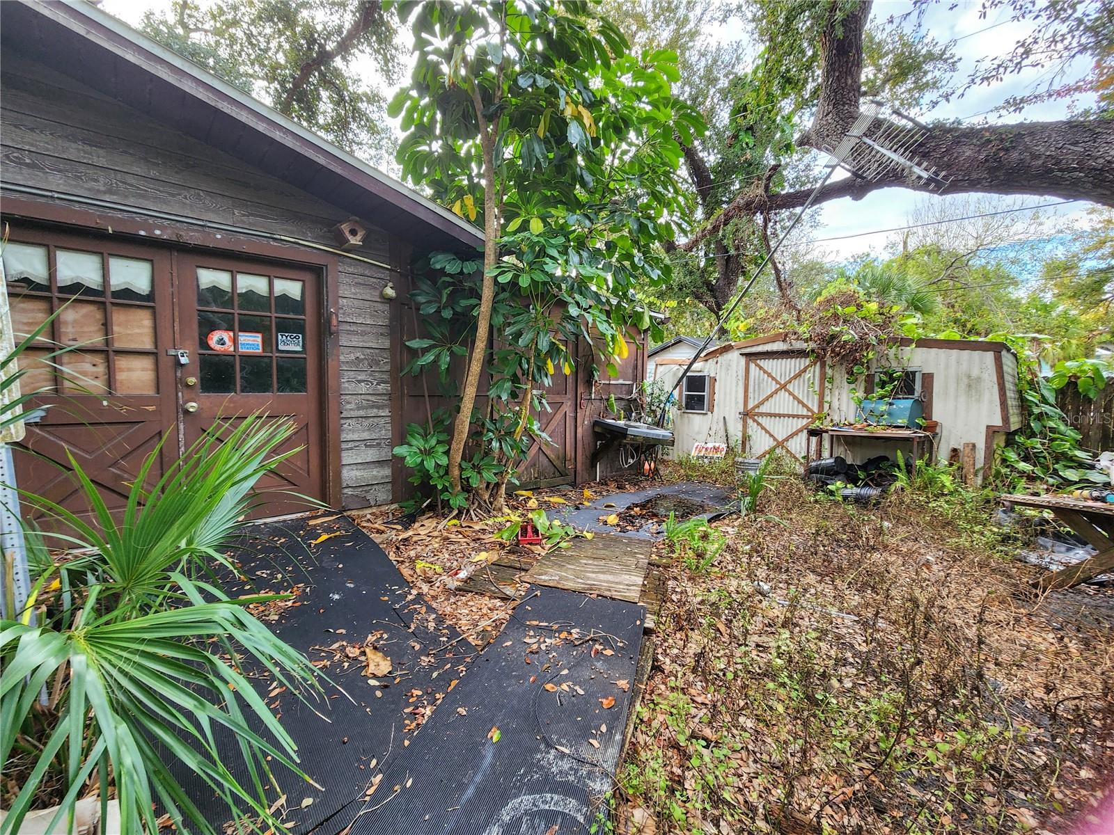 Shamrock Dr Property Photo 40