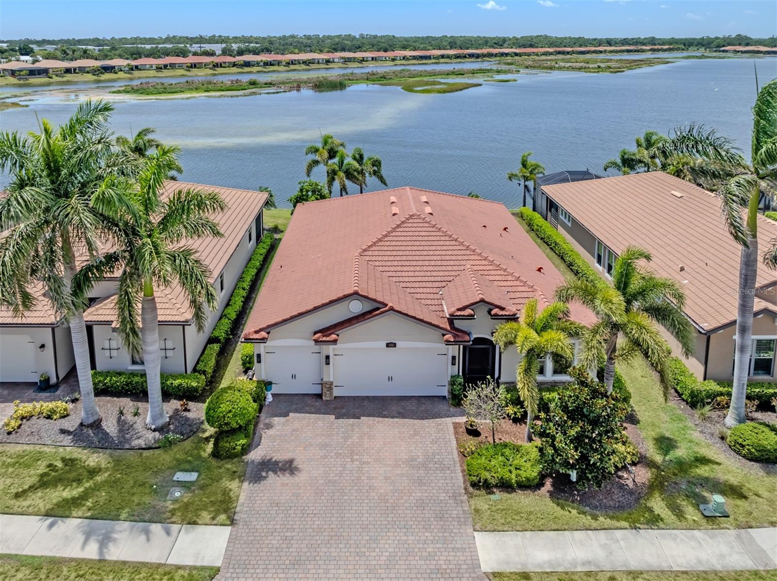 155 Toscavilla Blvd Property Photo 1