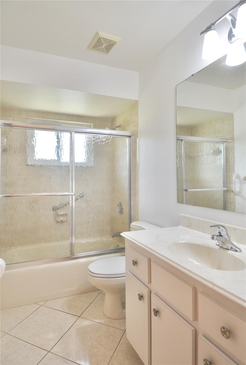 1379 Everest Rd Property Photo 25