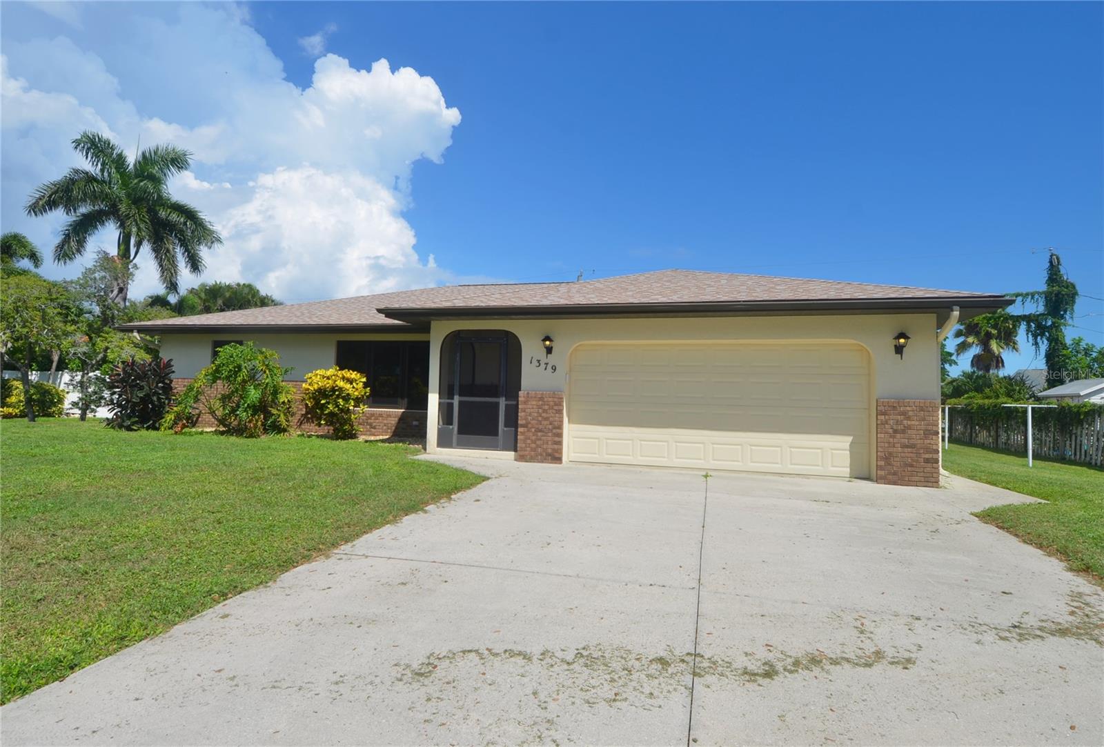 1379 Everest Rd Property Photo 37