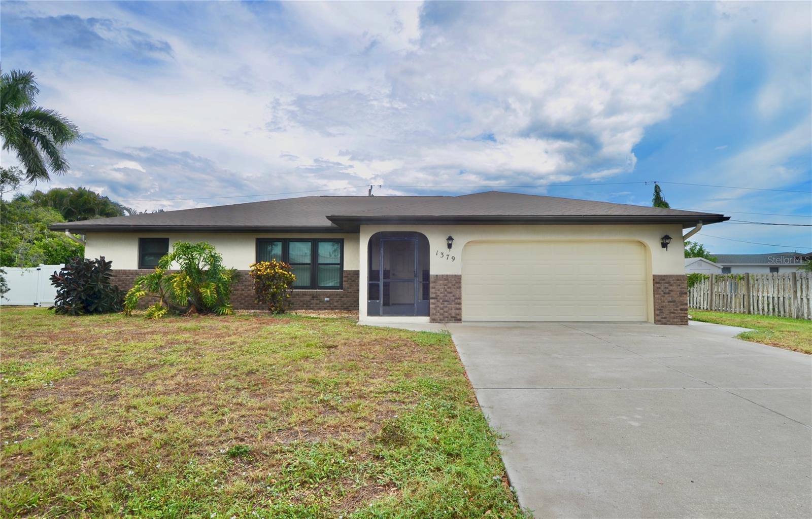 1379 Everest Rd Property Photo 42