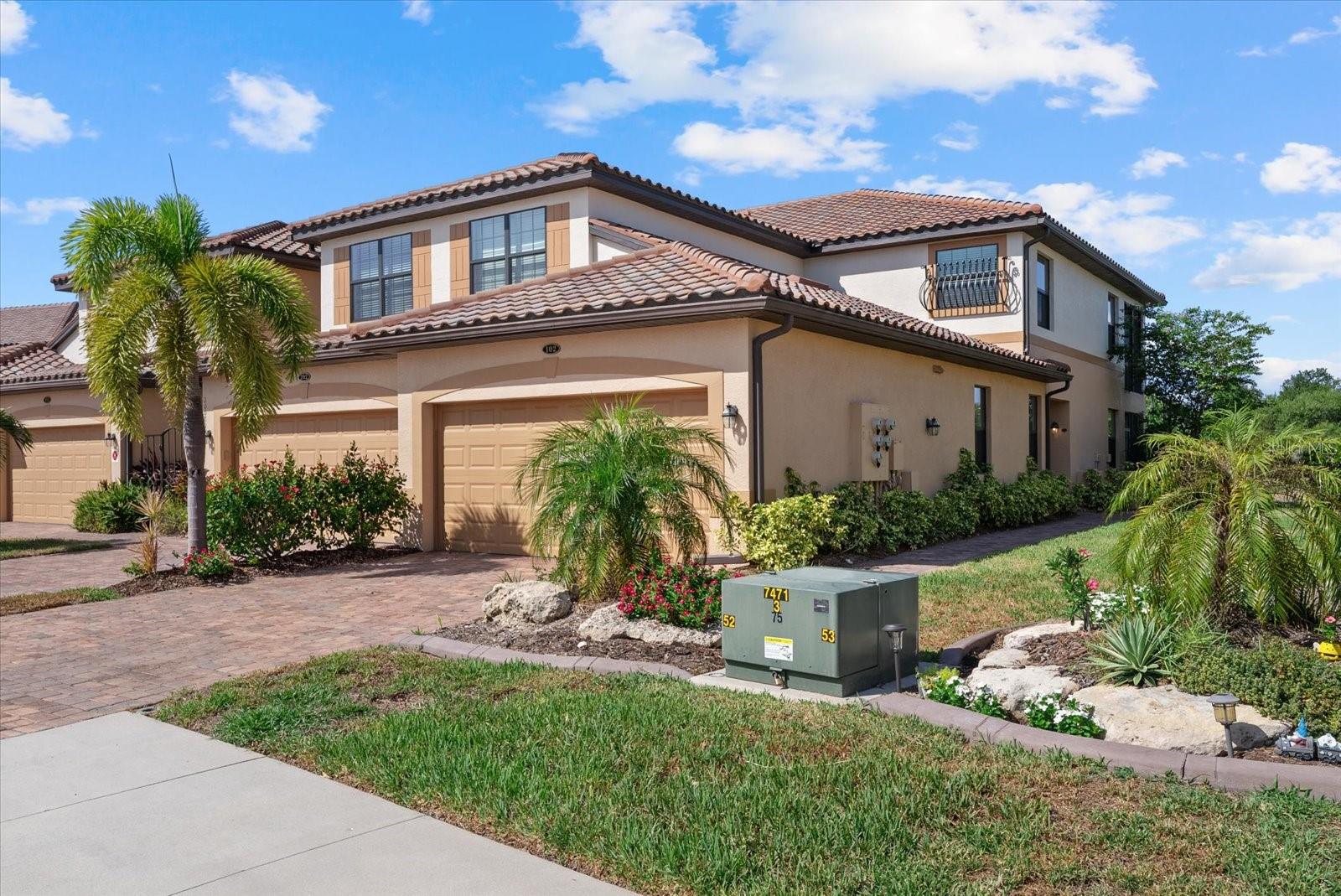 20080 RAGAZZA CIR #102 Property Photo 1