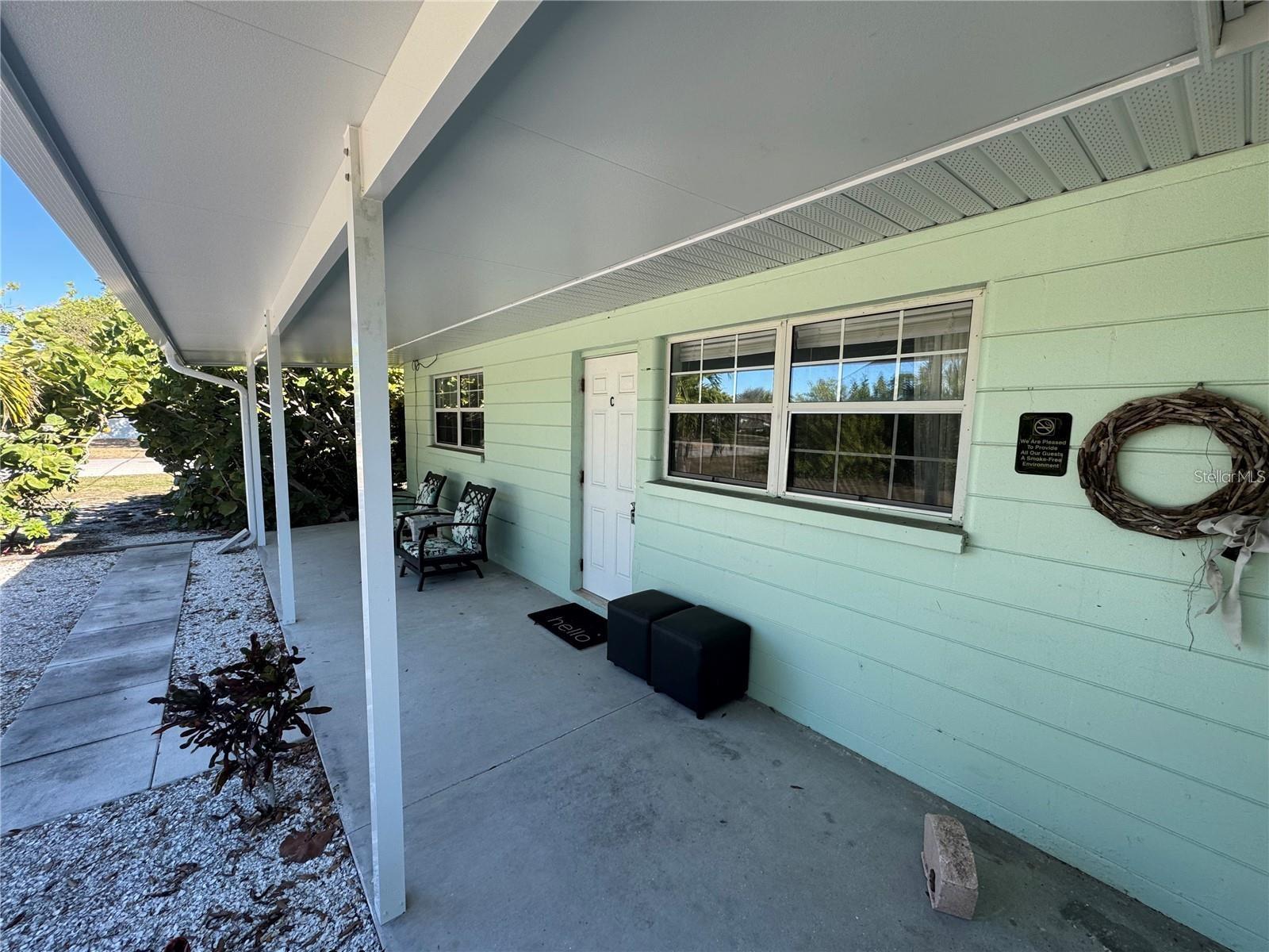 104 Base Ave W #c Property Photo 2